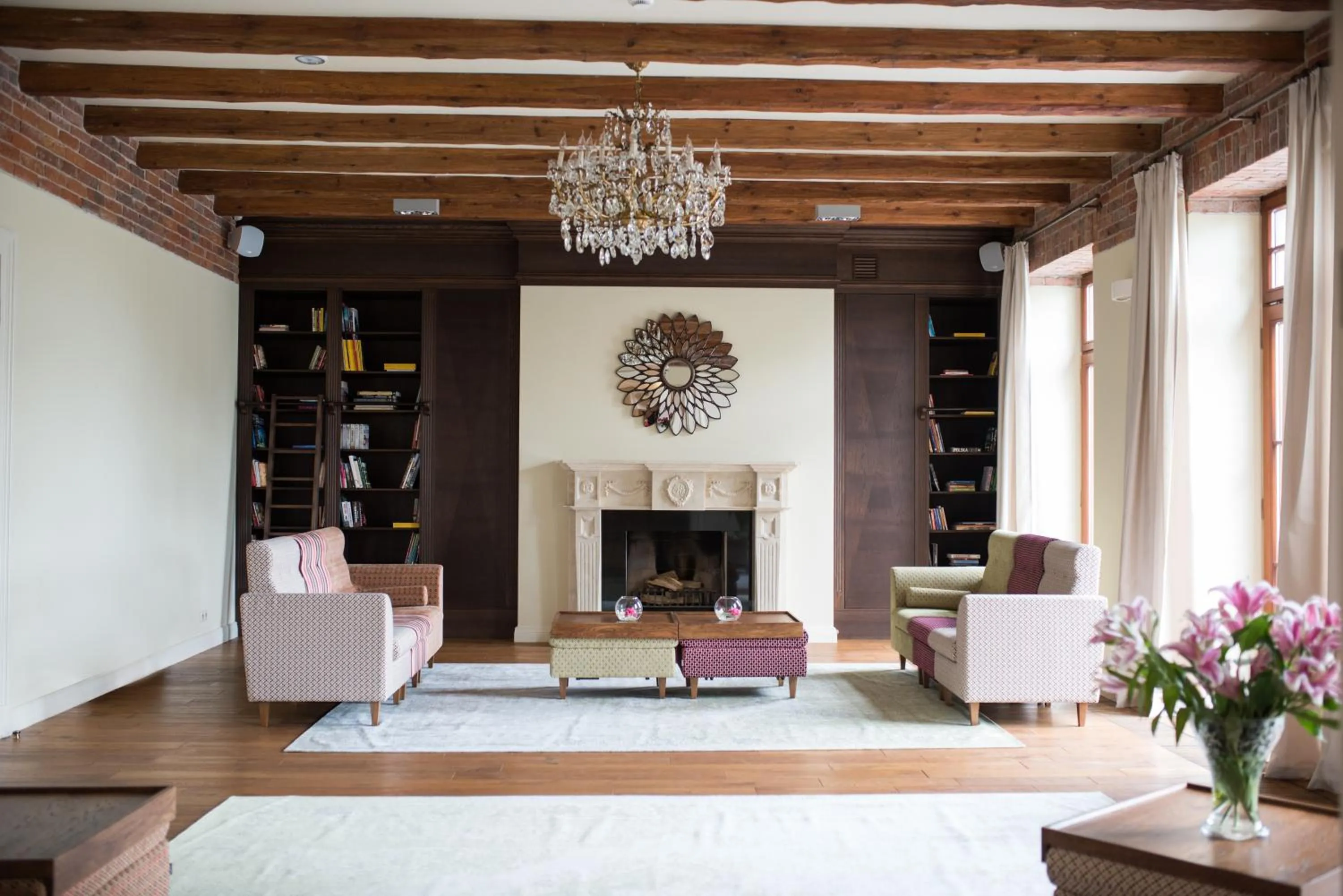 Living room in Pałac Warlity