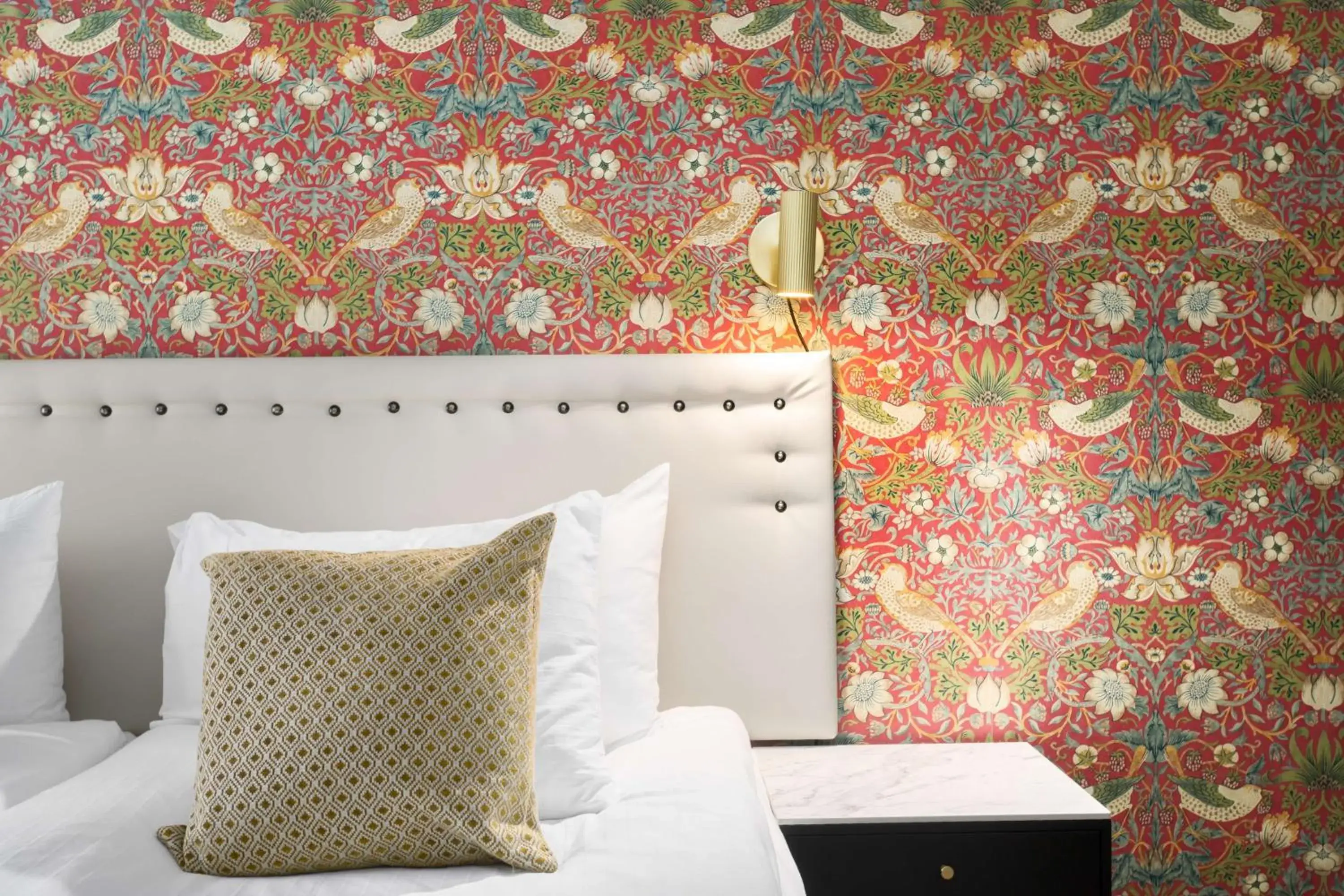 Bedroom, Bed in Best Western Plus Västerviks Stadshotell Bedroom, Bed in Best Western Plus Västerviks Stadshotell