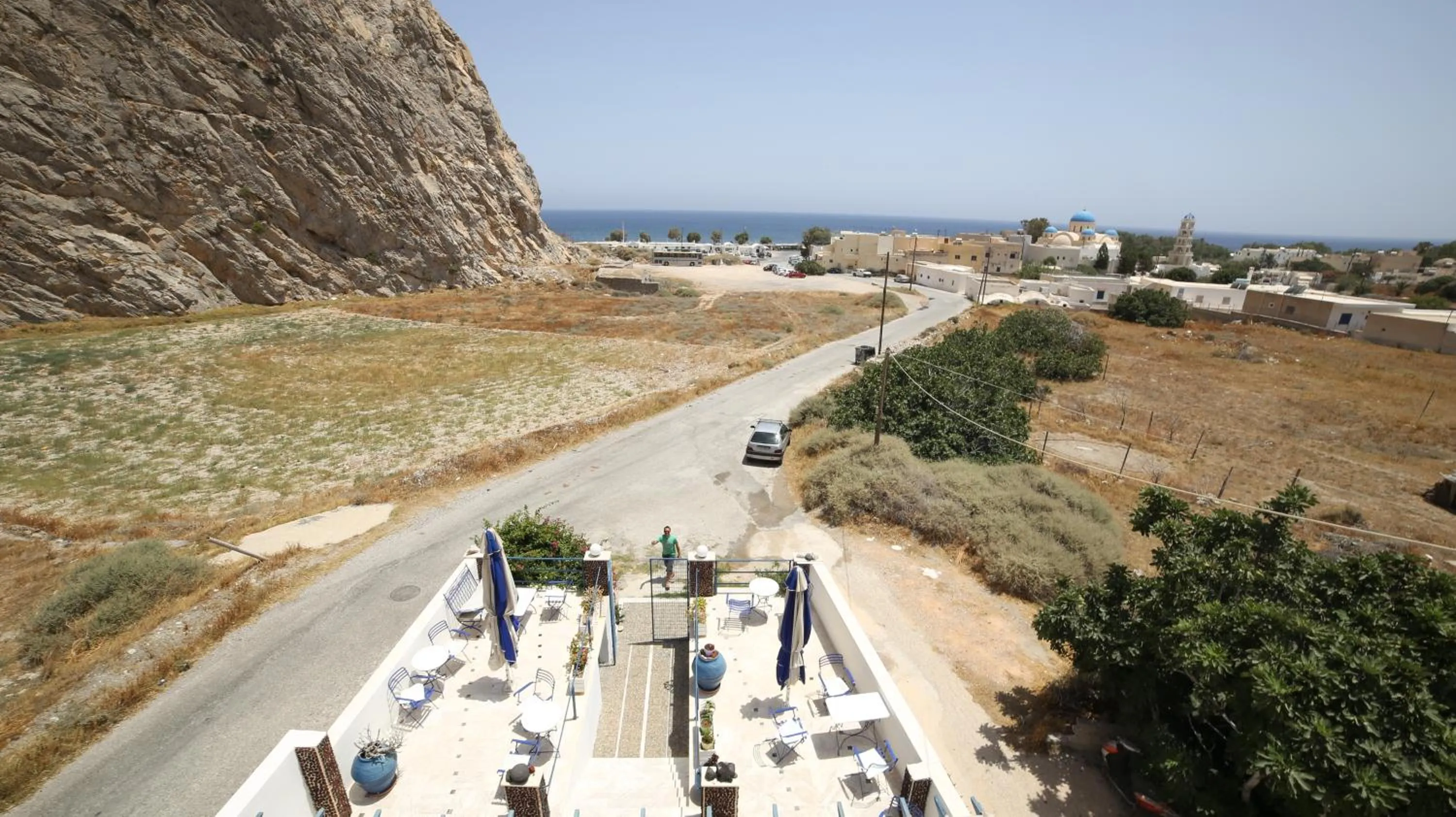 Mountain view in Onar Rooms & Studios