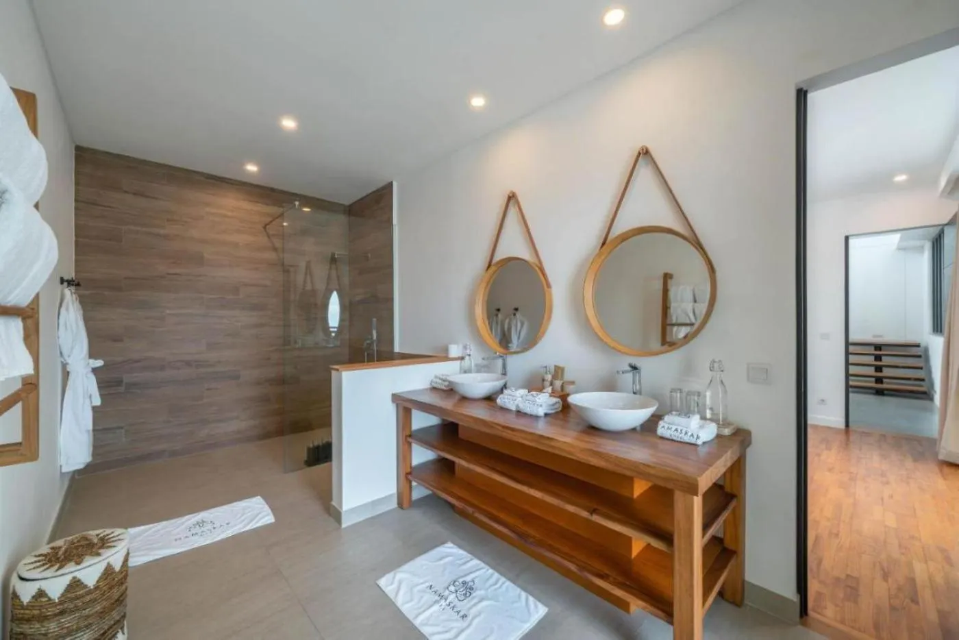 Bathroom in La Joya Balangan Resort