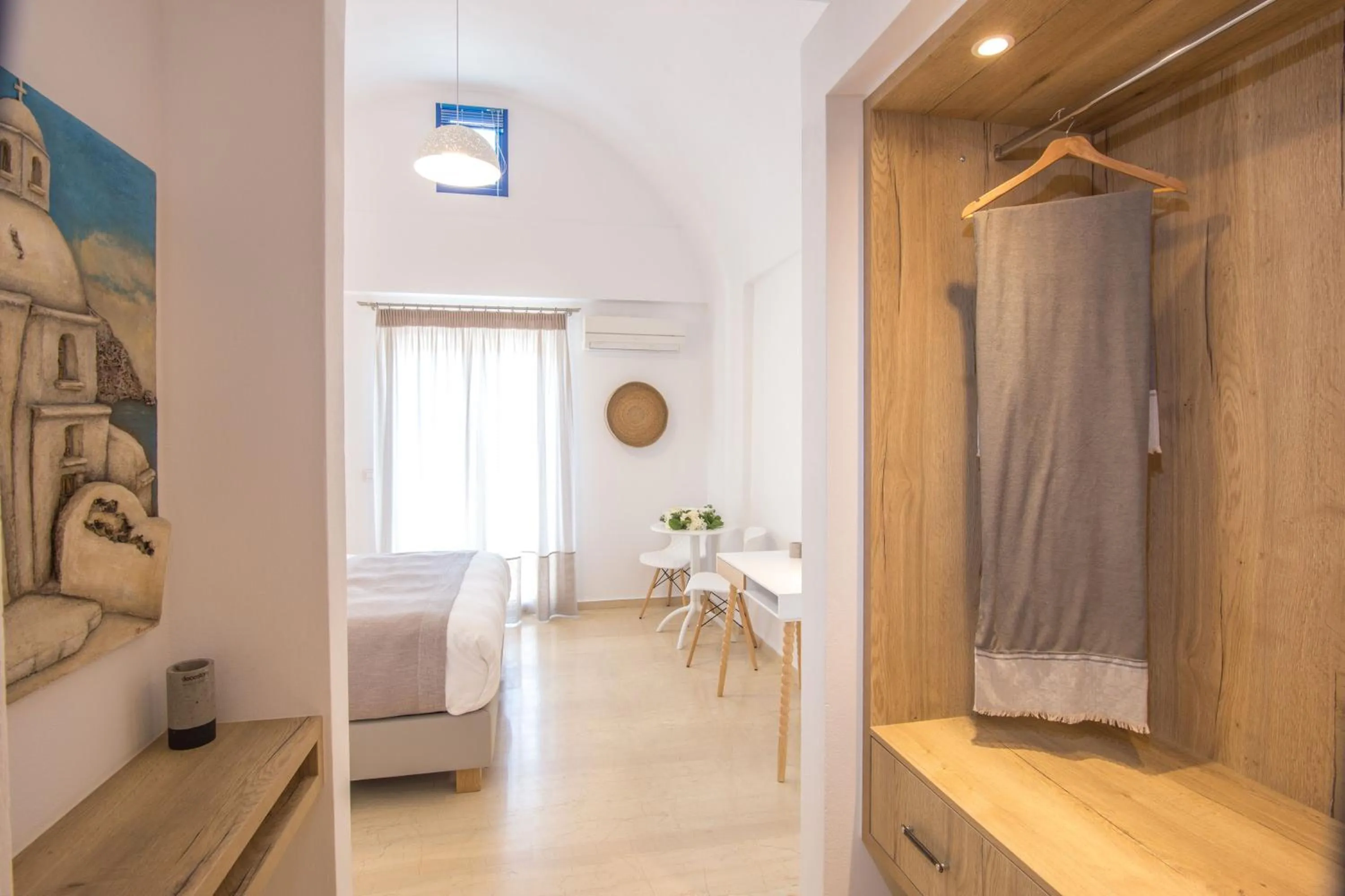 Bedroom in Louis Studios Santorini