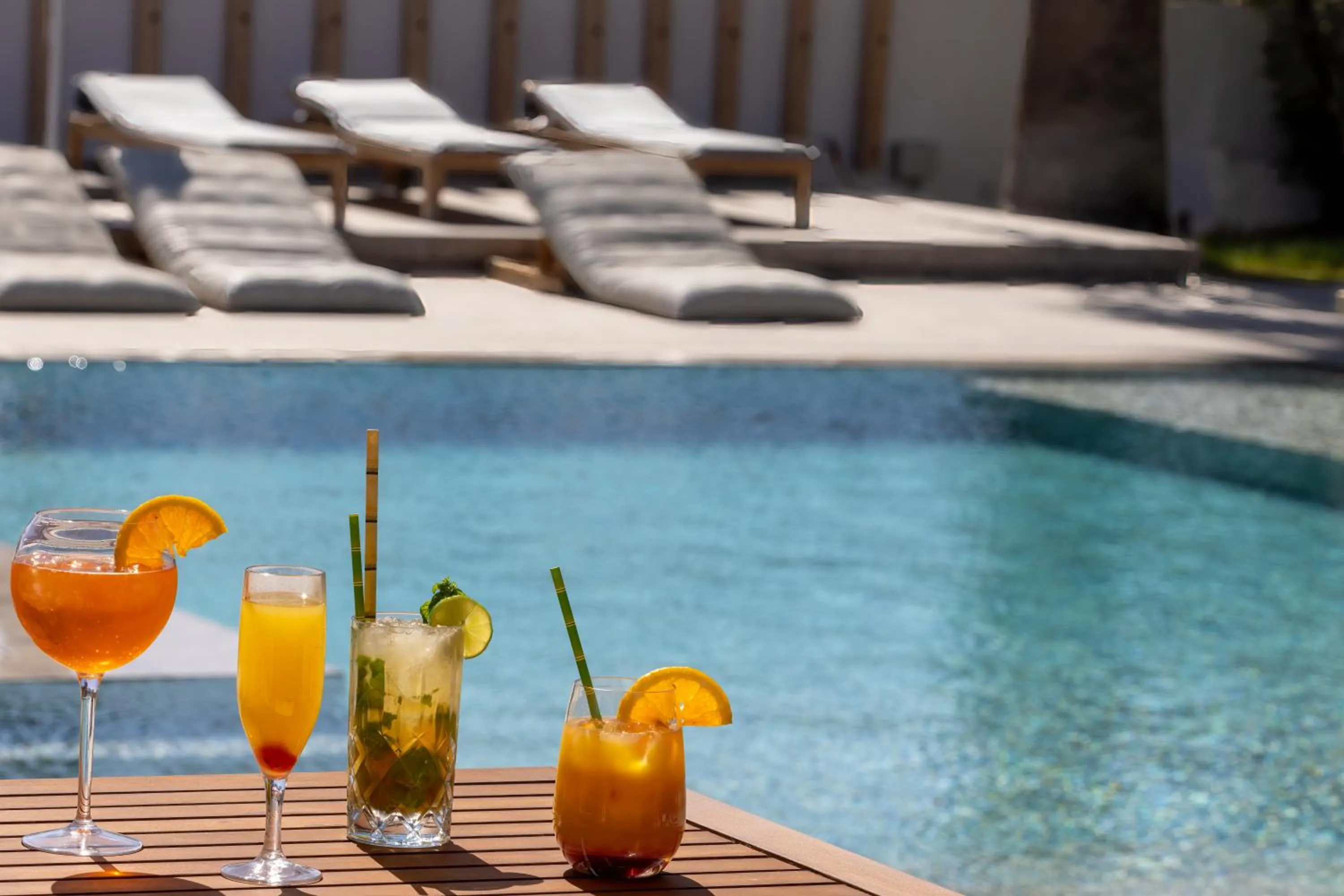 Drinks in Louis Studios Santorini