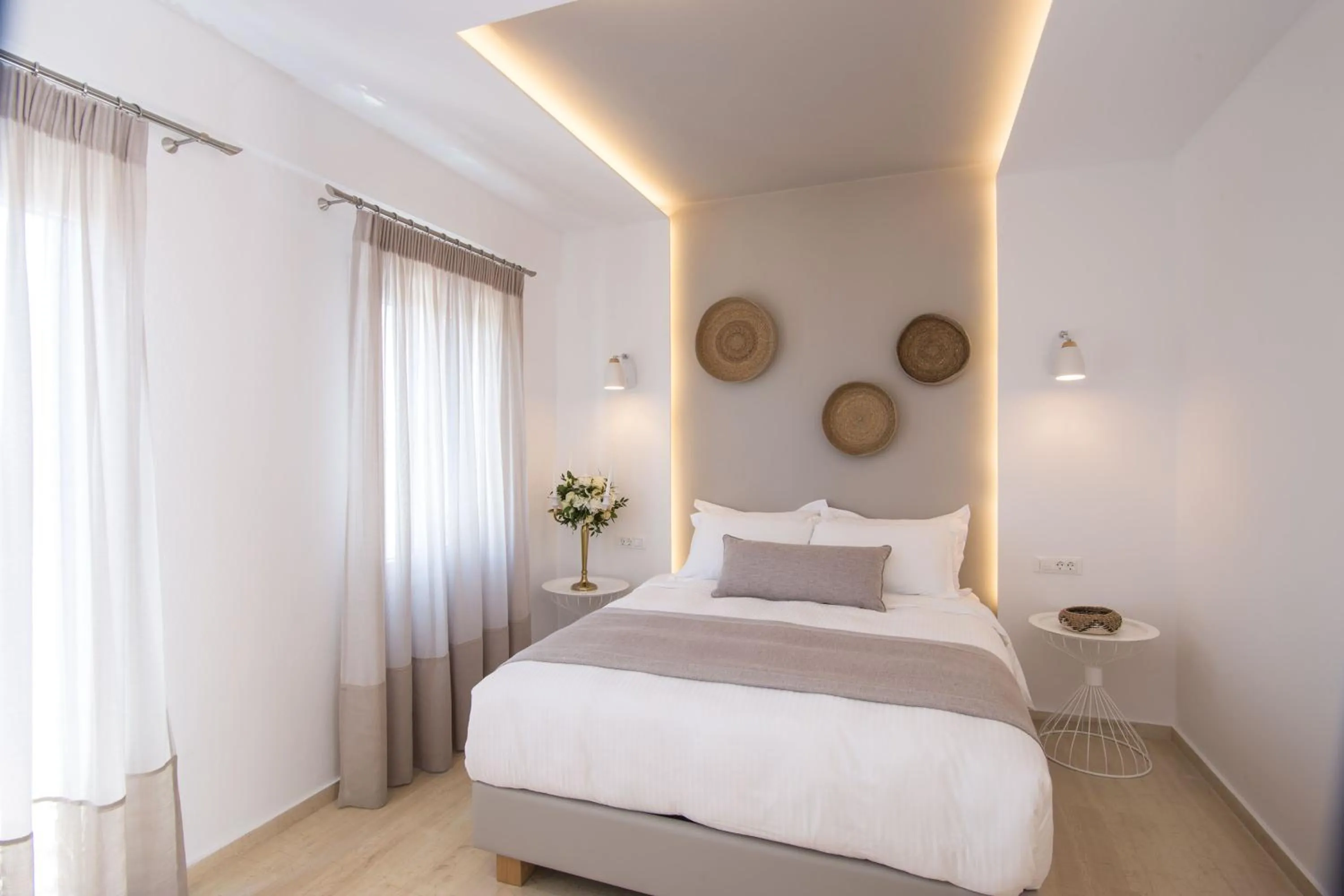 Bed in Louis Studios Santorini