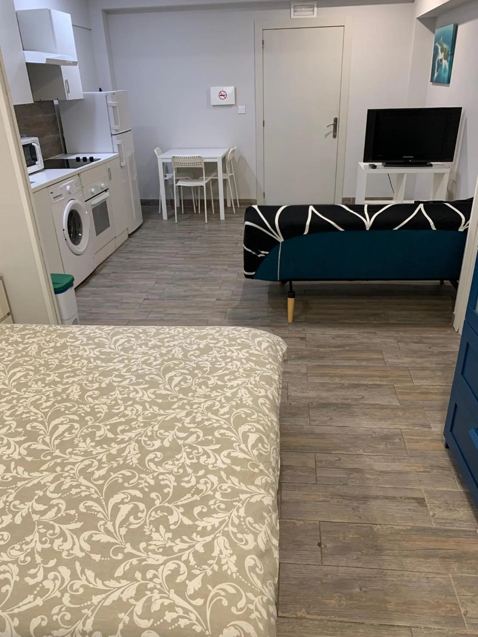 Bed in Estudios Bilbao Deusto