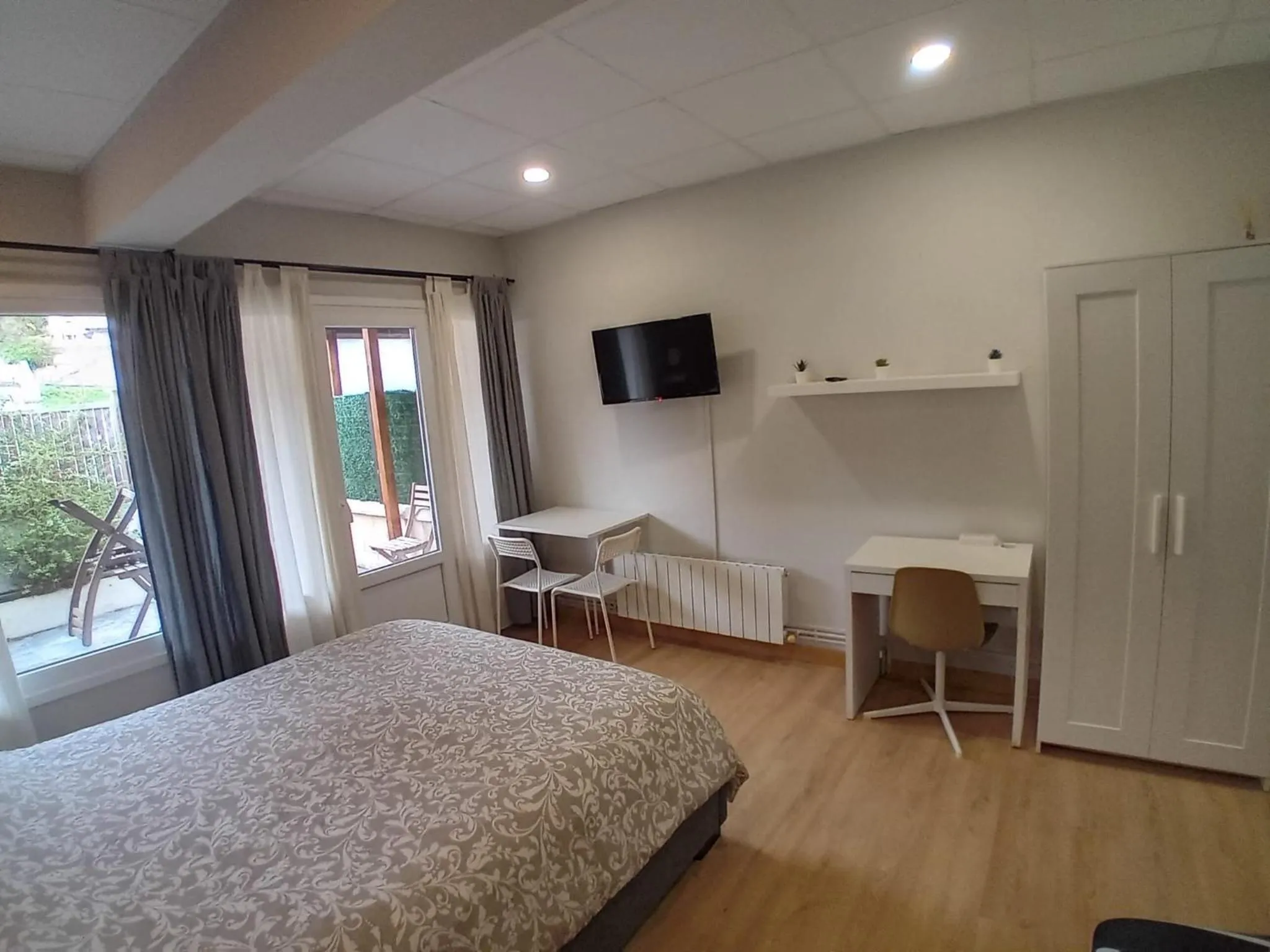 Bed in Estudios Bilbao Deusto