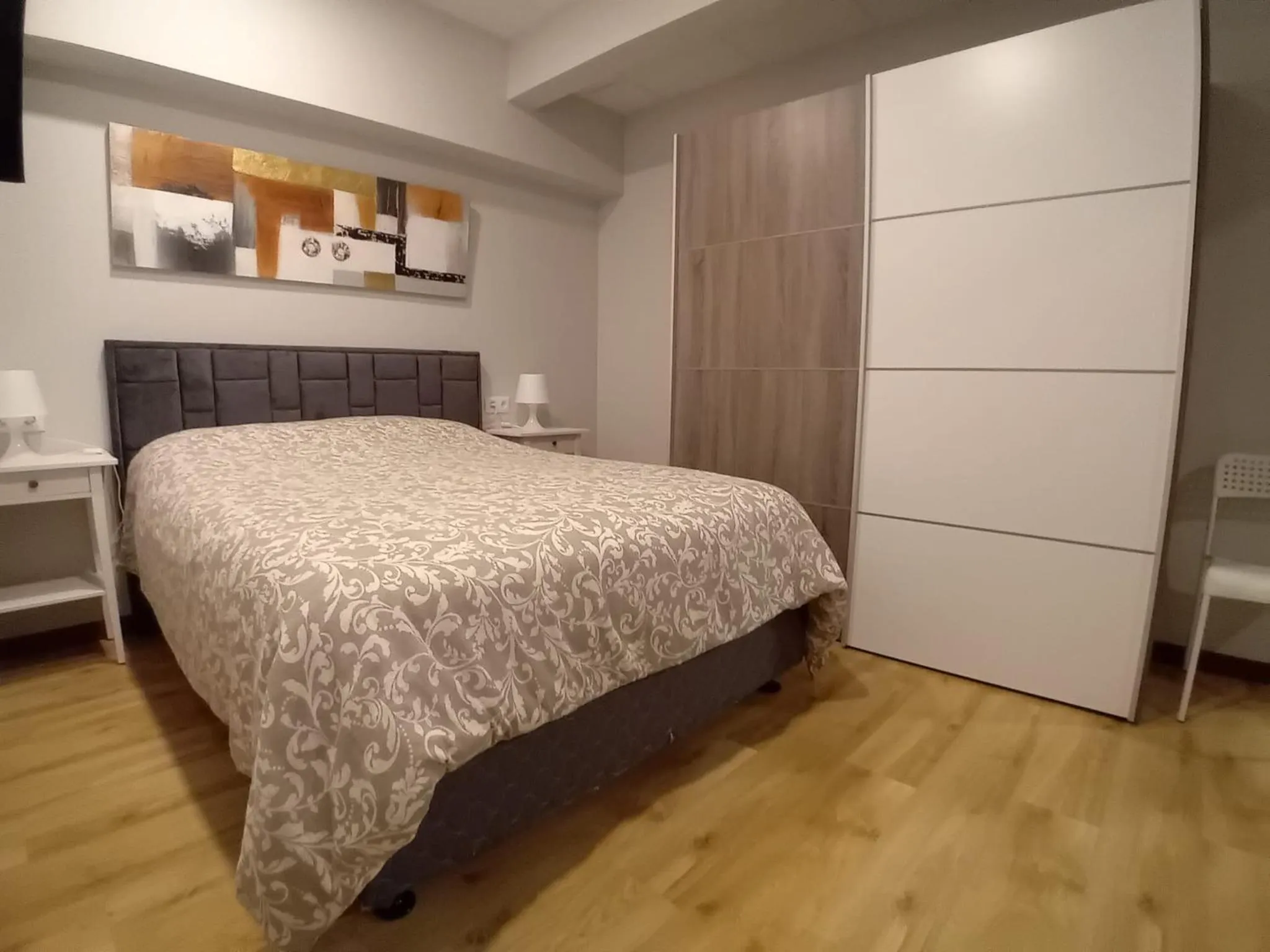 Bed in Estudios Bilbao Deusto