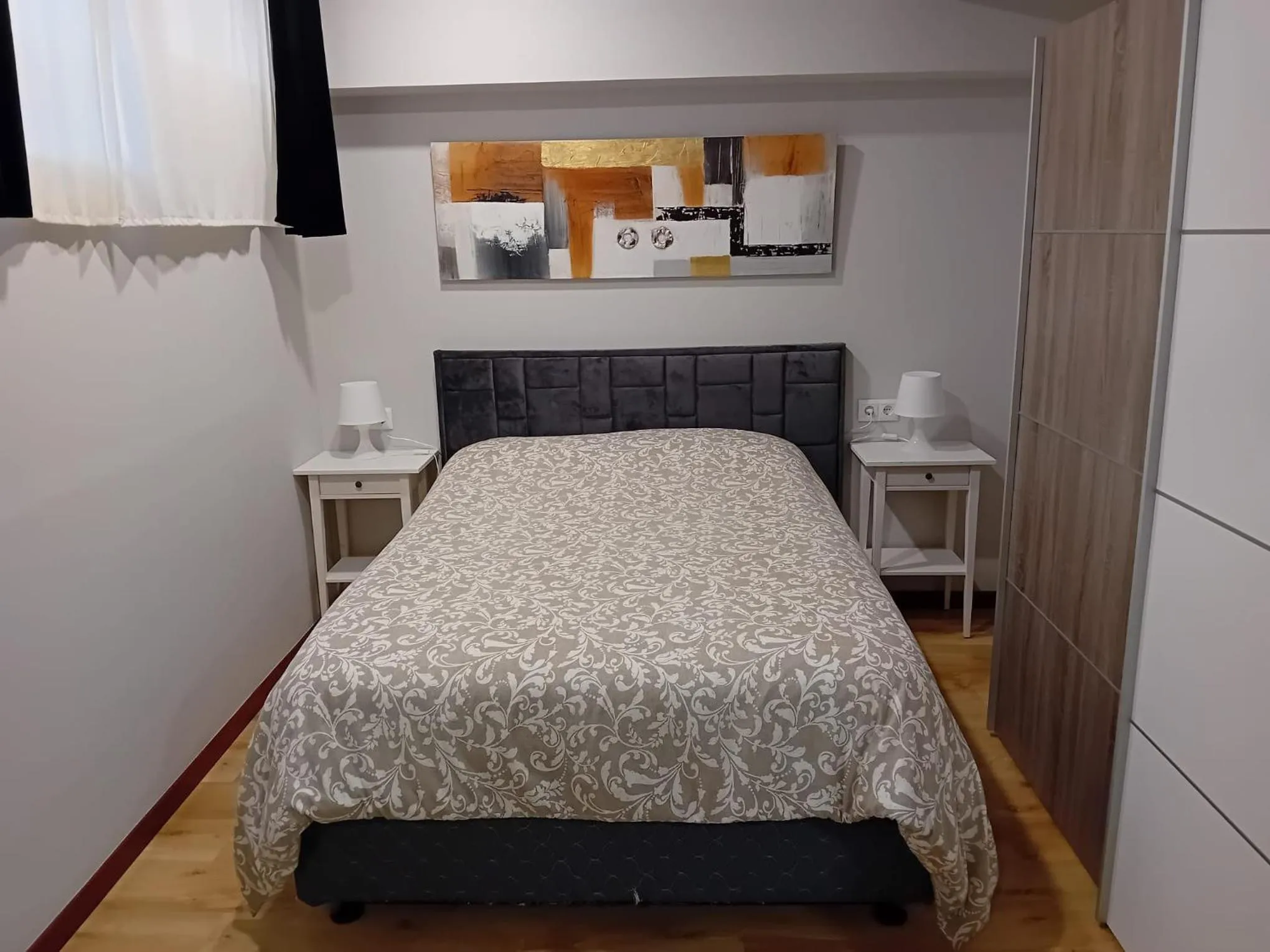 Bed in Estudios Bilbao Deusto