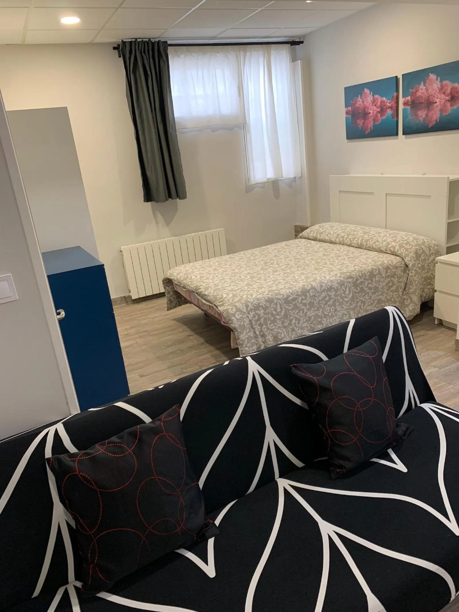 Bed in Estudios Bilbao Deusto