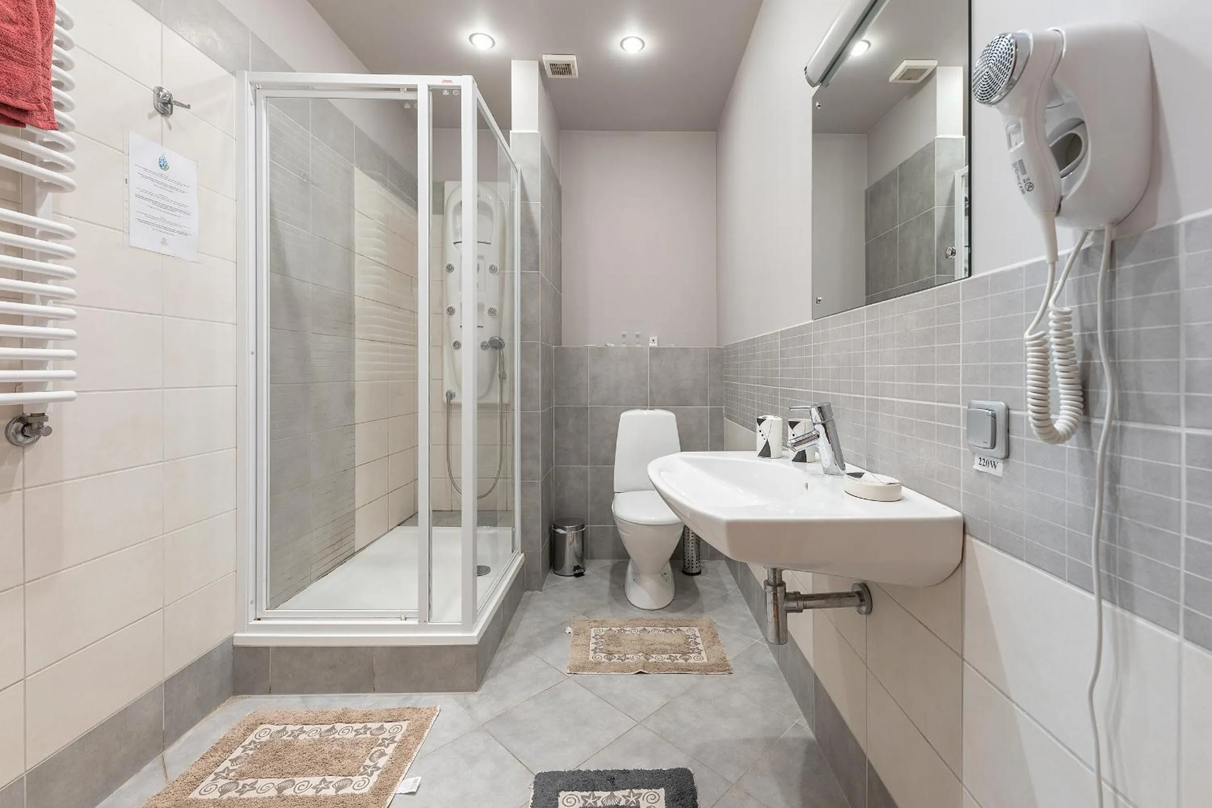 Bathroom in Valensija