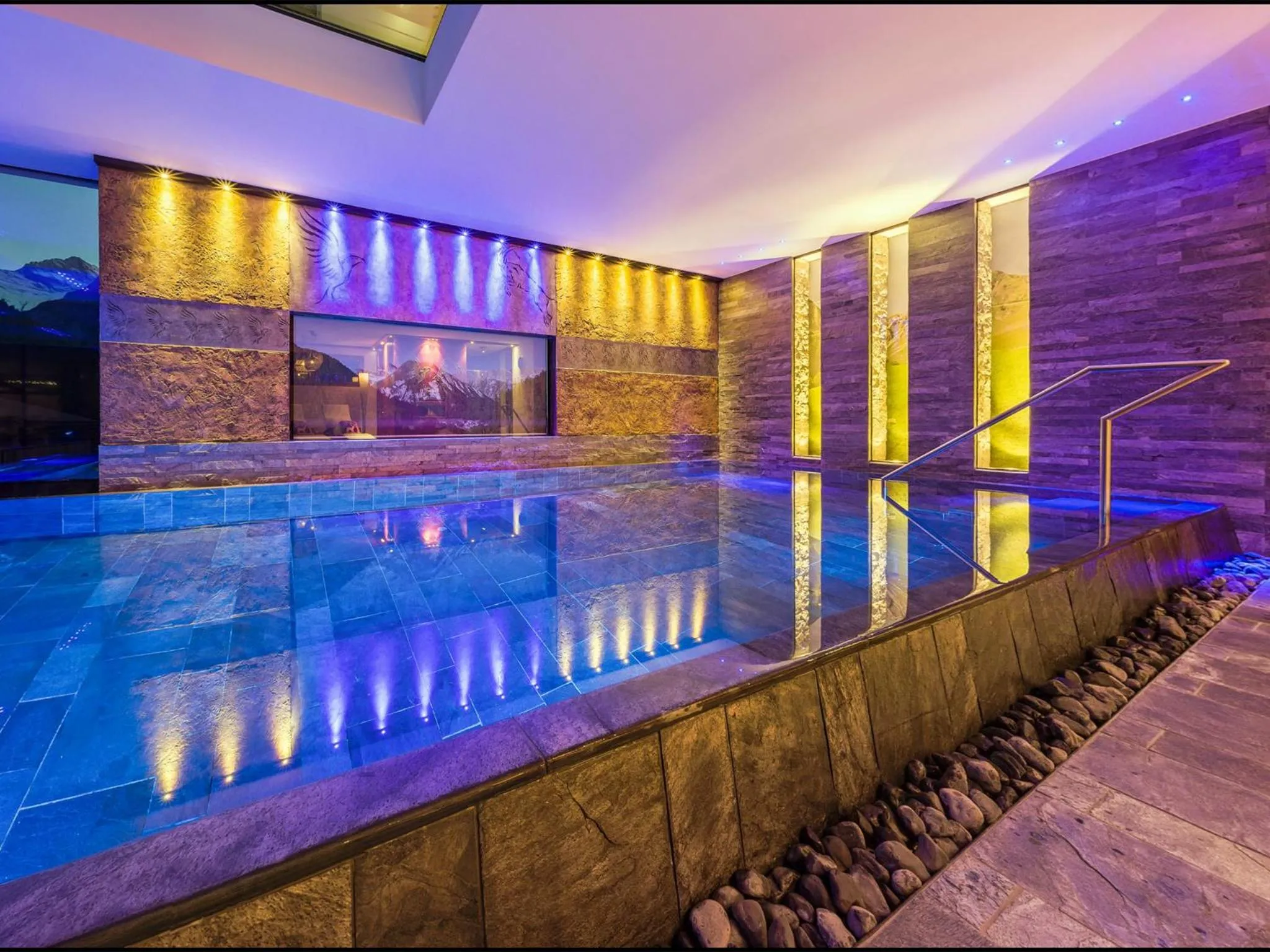 Swimming pool in Alpinlodge & Spa