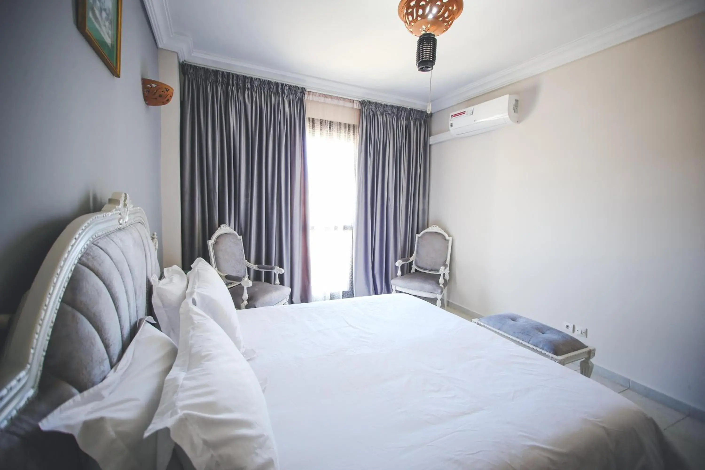 Bed in Appart Hotel Alia Bed in Appart Hotel Alia