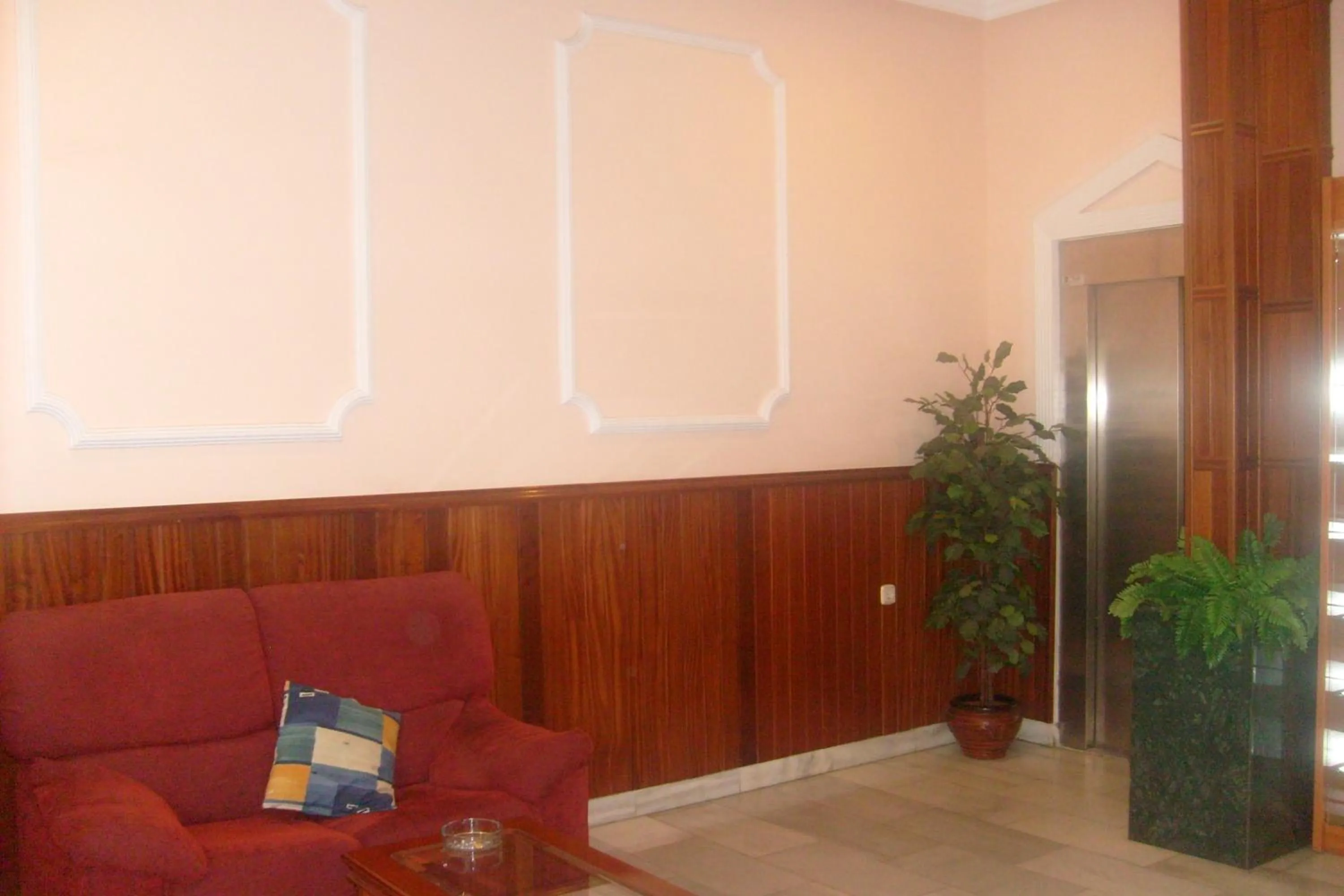 Lobby or reception in Hotel Nacional Melilla