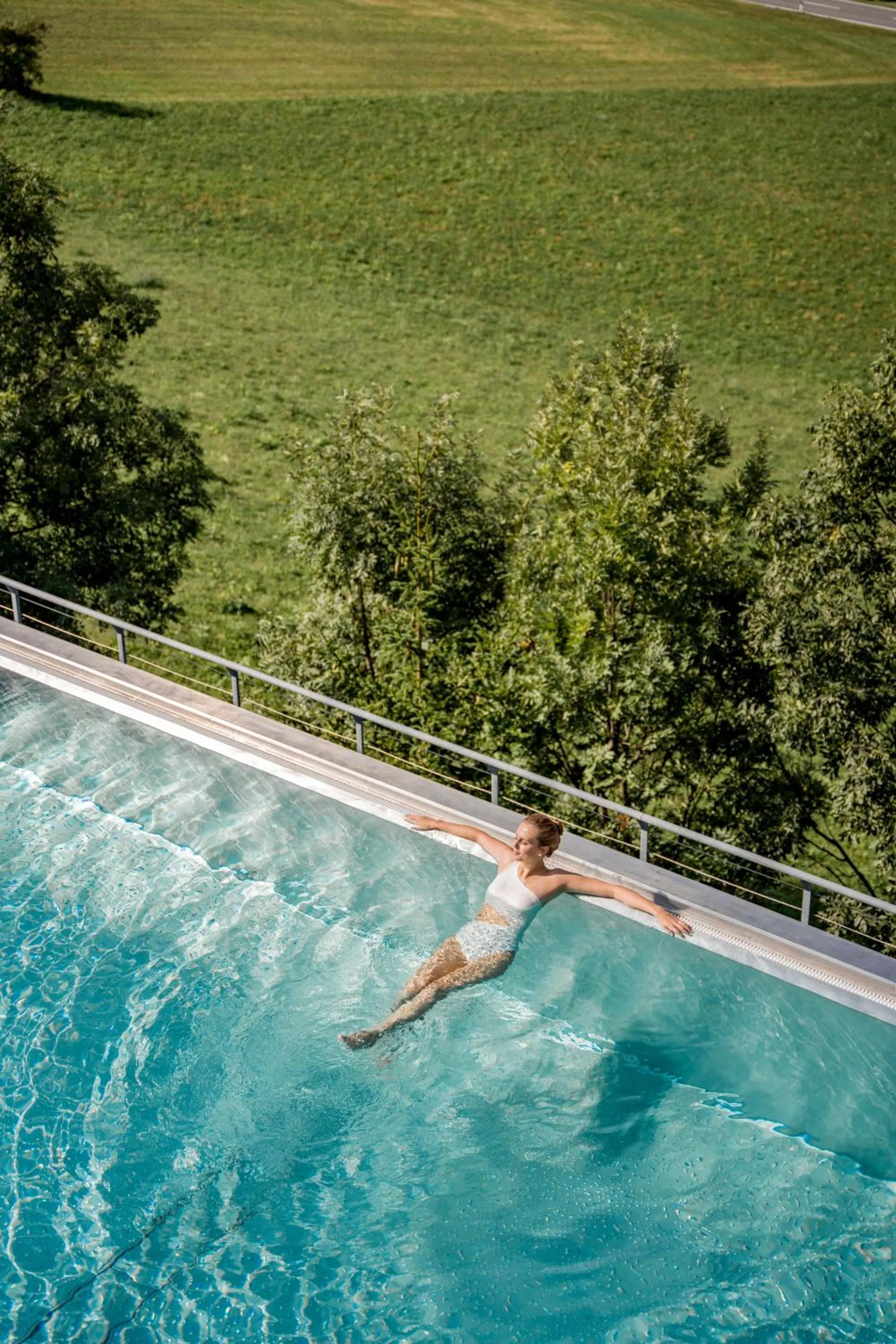 Swimming pool in Hotel Alpenflora