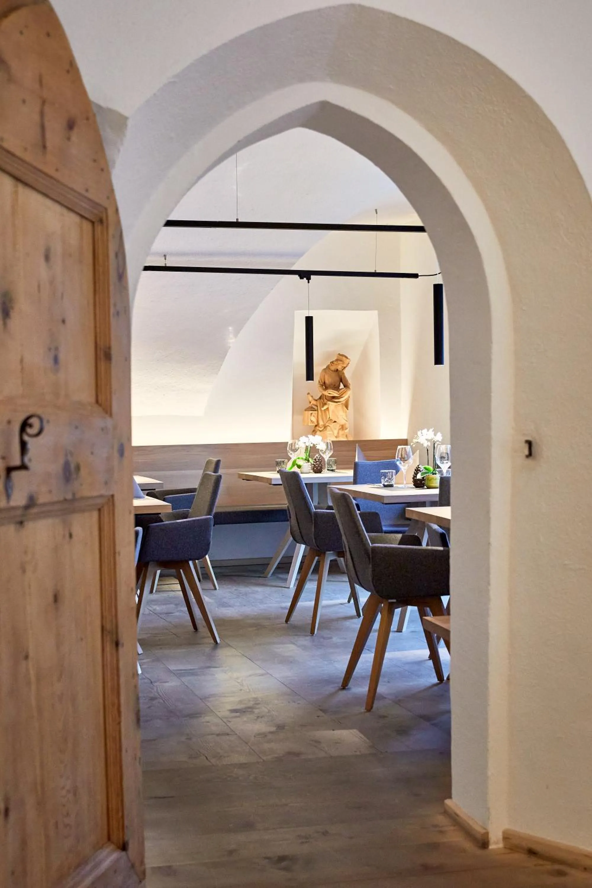 Restaurant/places to eat in Hotel Walther v.d. Vogelweide Superior