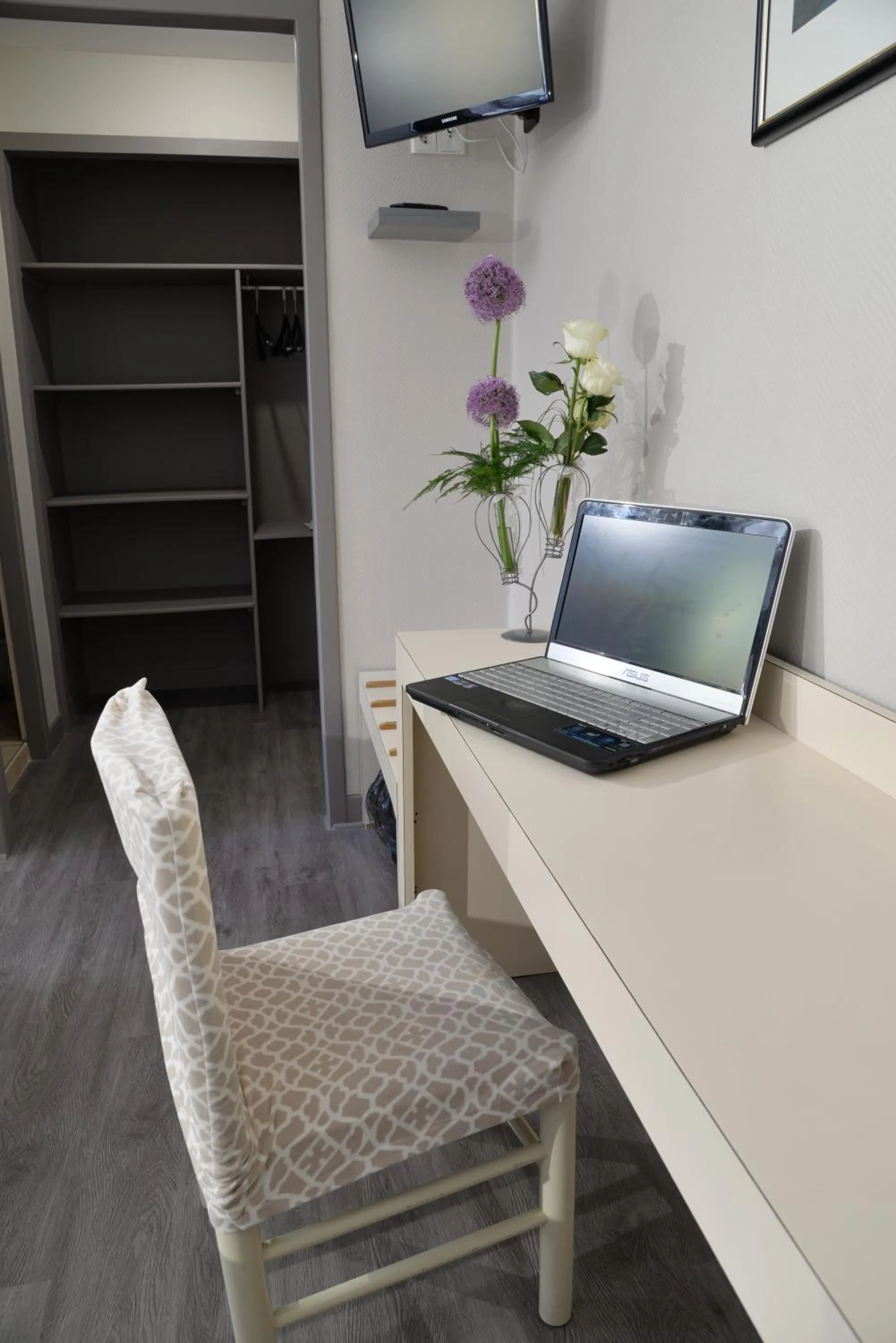 Hôtel Acropolis - Lourdes