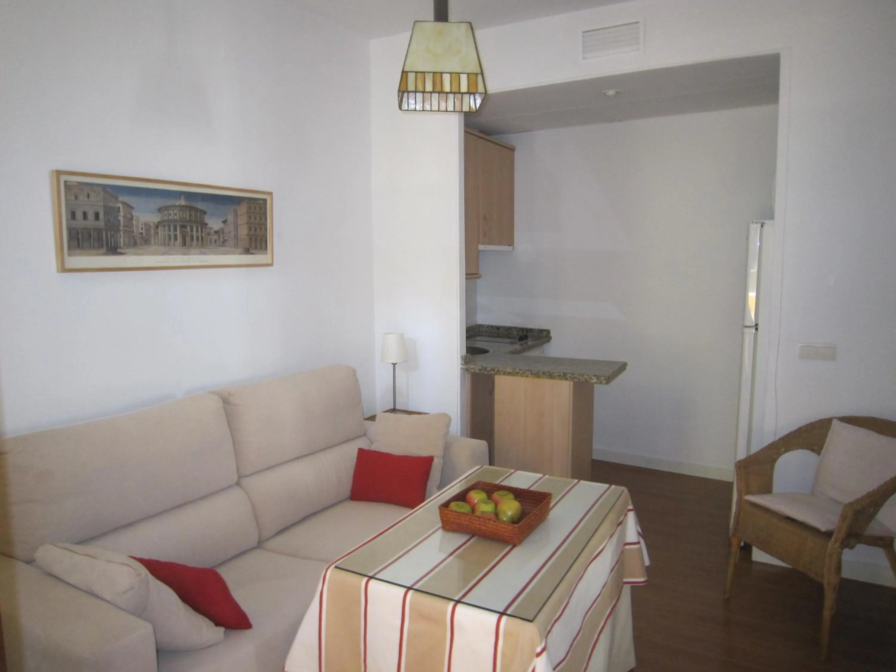 Kitchen or kitchenette in Apartamento céntrico Plaza del Salvador