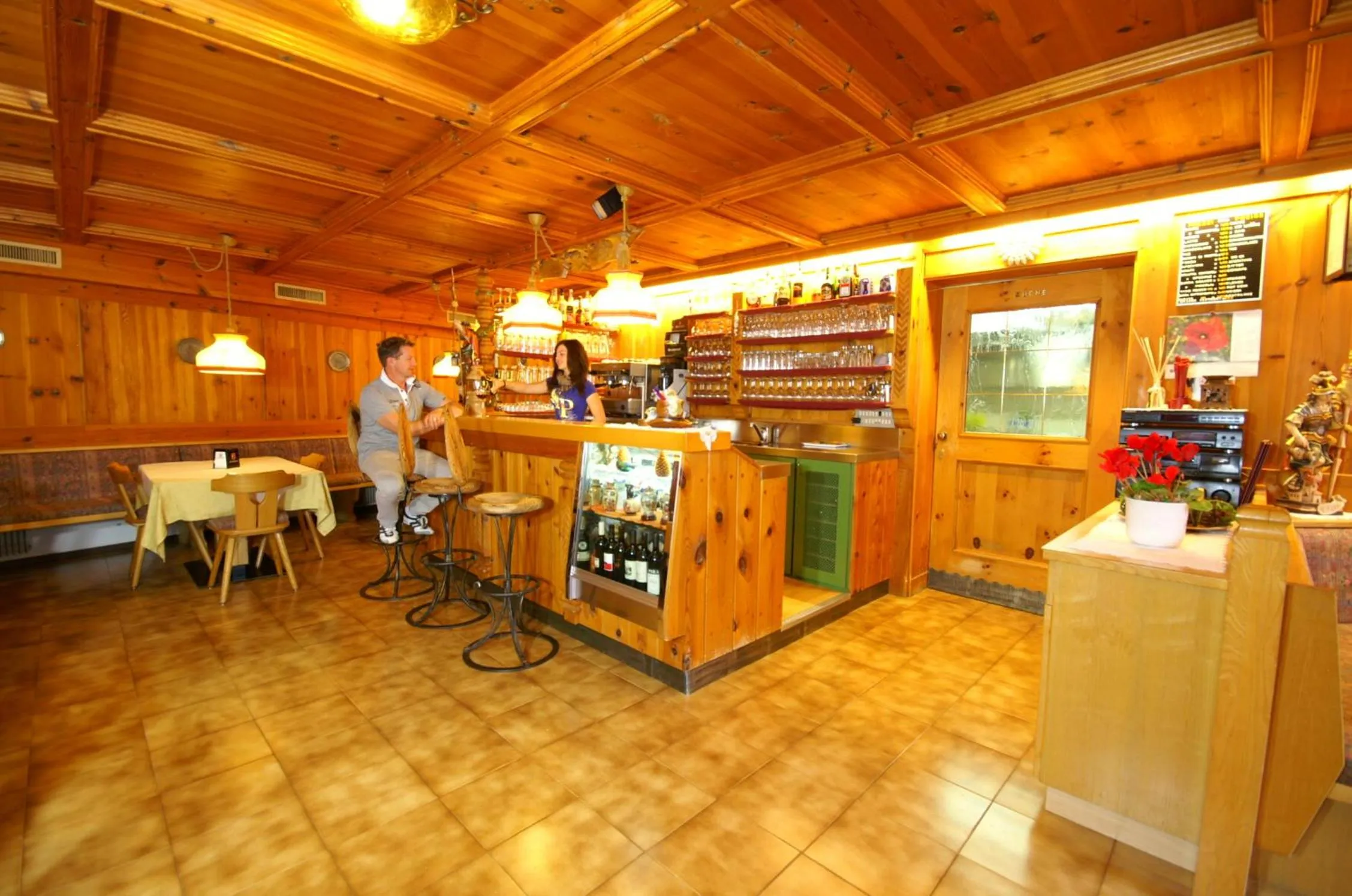 Restaurant/places to eat in La Palsa