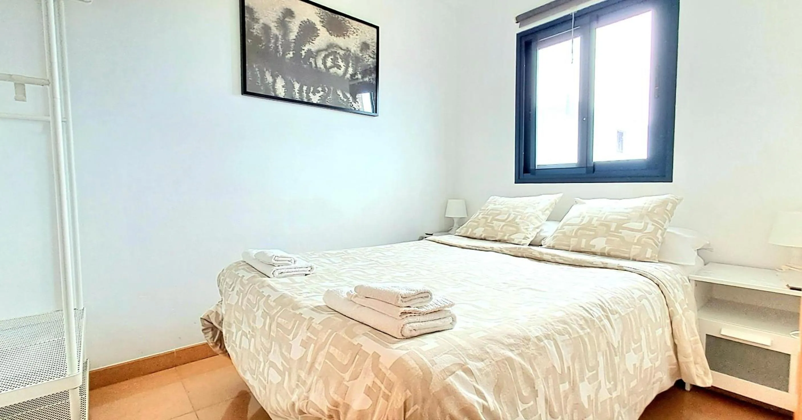 Bedroom, Bed in Restingolita