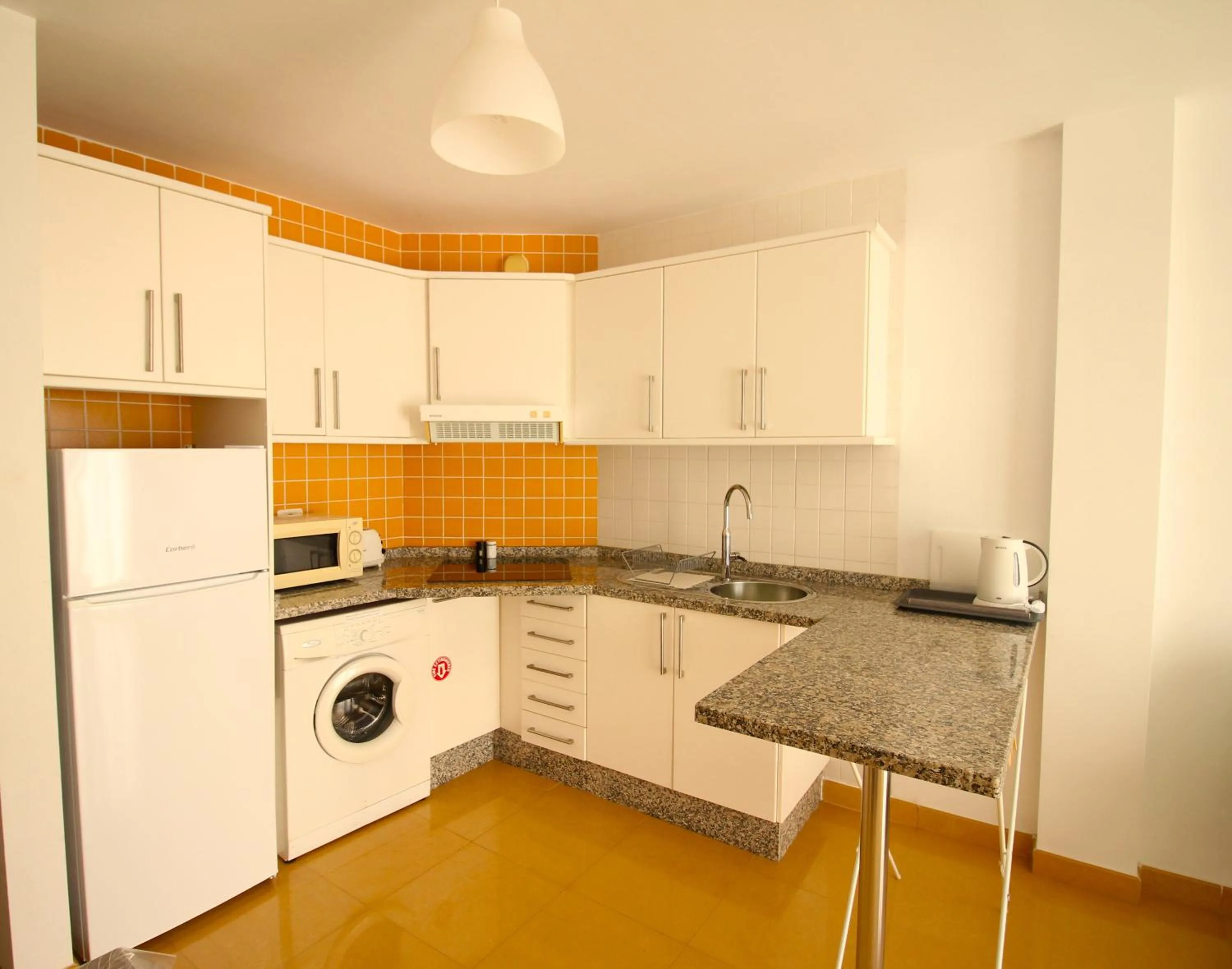 Kitchen or kitchenette in Restingolita