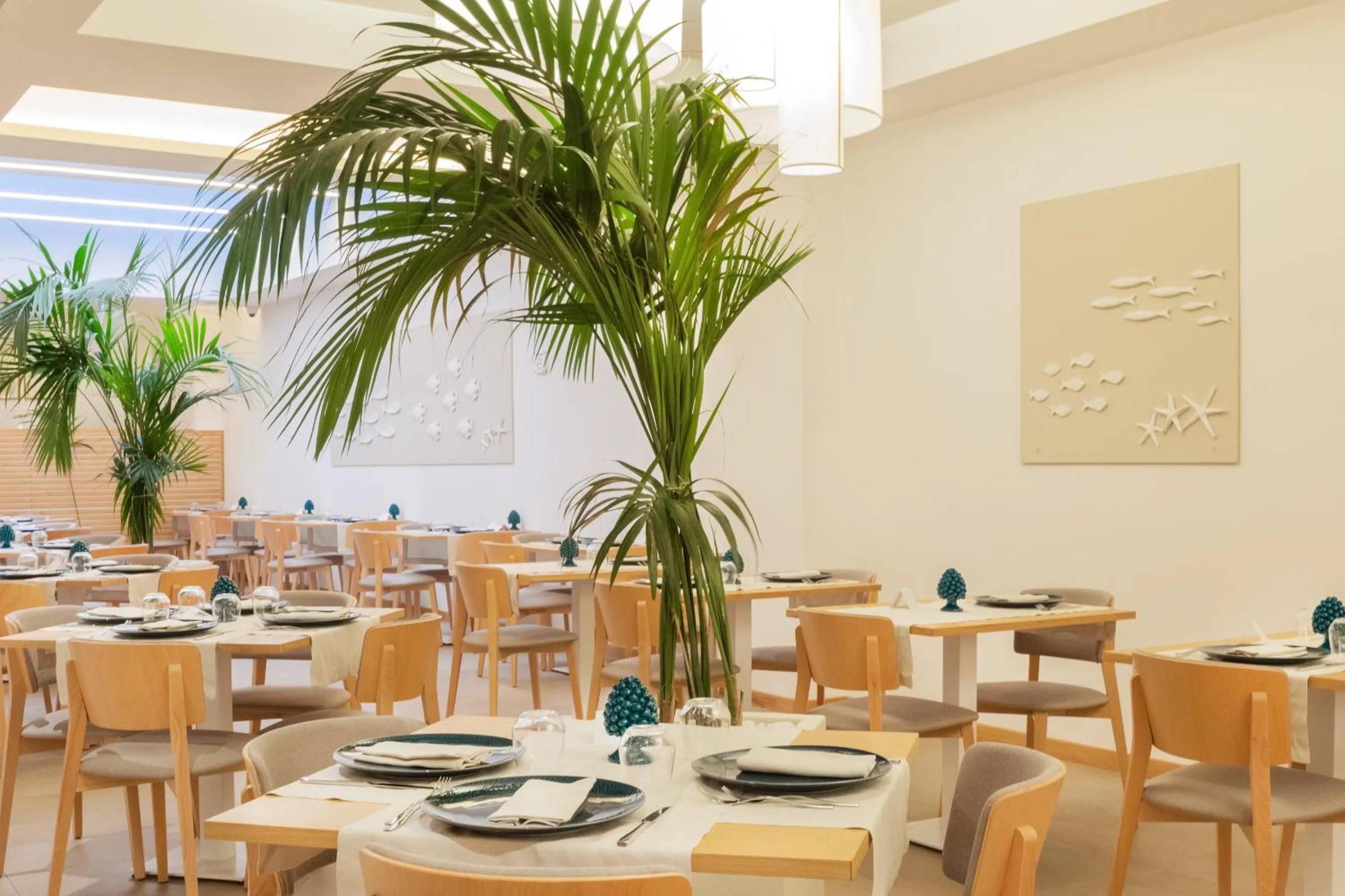 Restaurant/places to eat in Albatros Beach Hotel