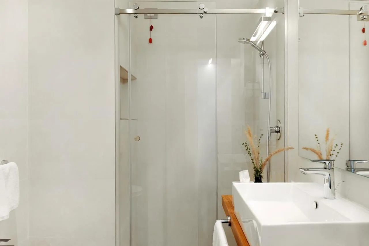 Bathroom in Albatros Beach Hotel