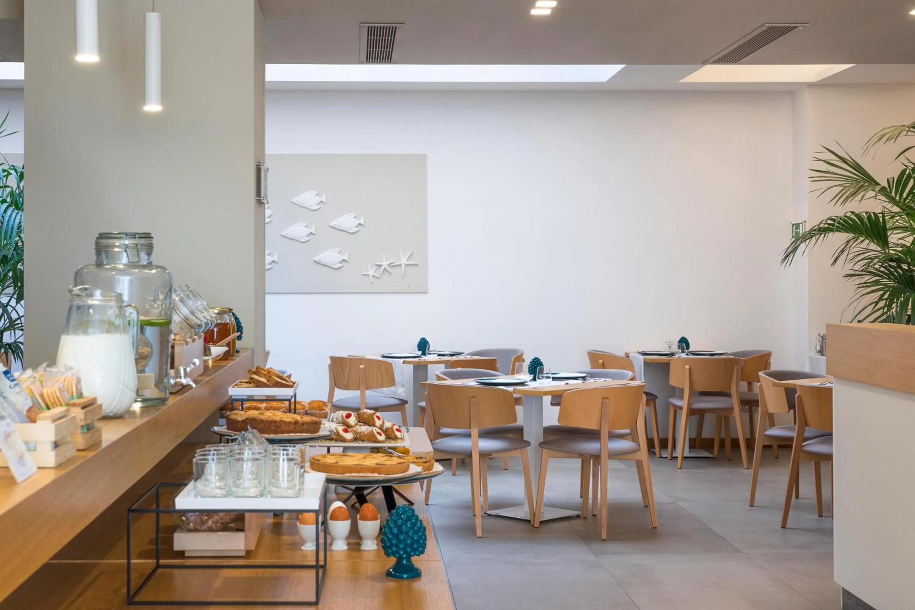 Restaurant/places to eat in Albatros Beach Hotel