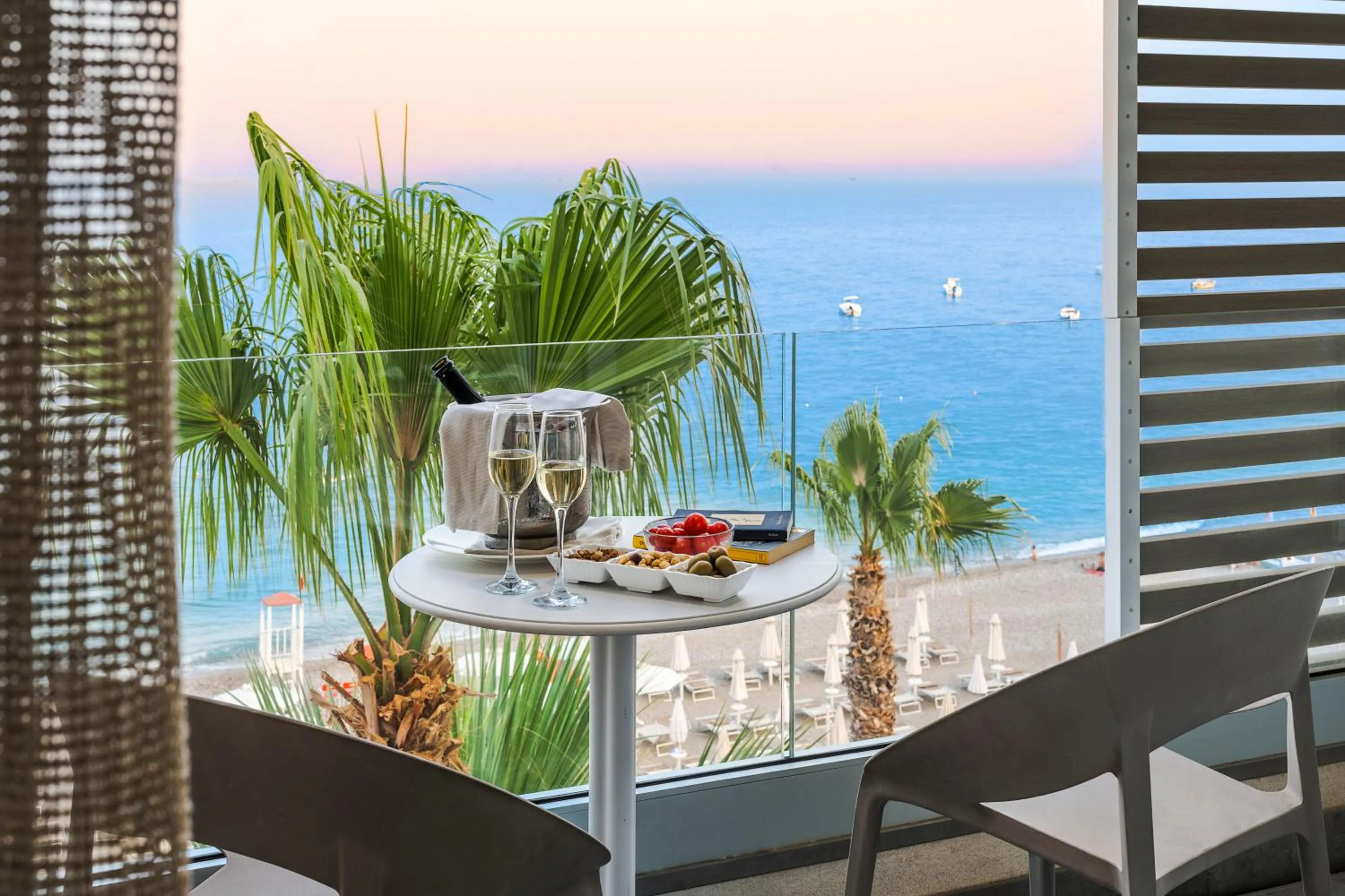 Albatros Beach Hotel