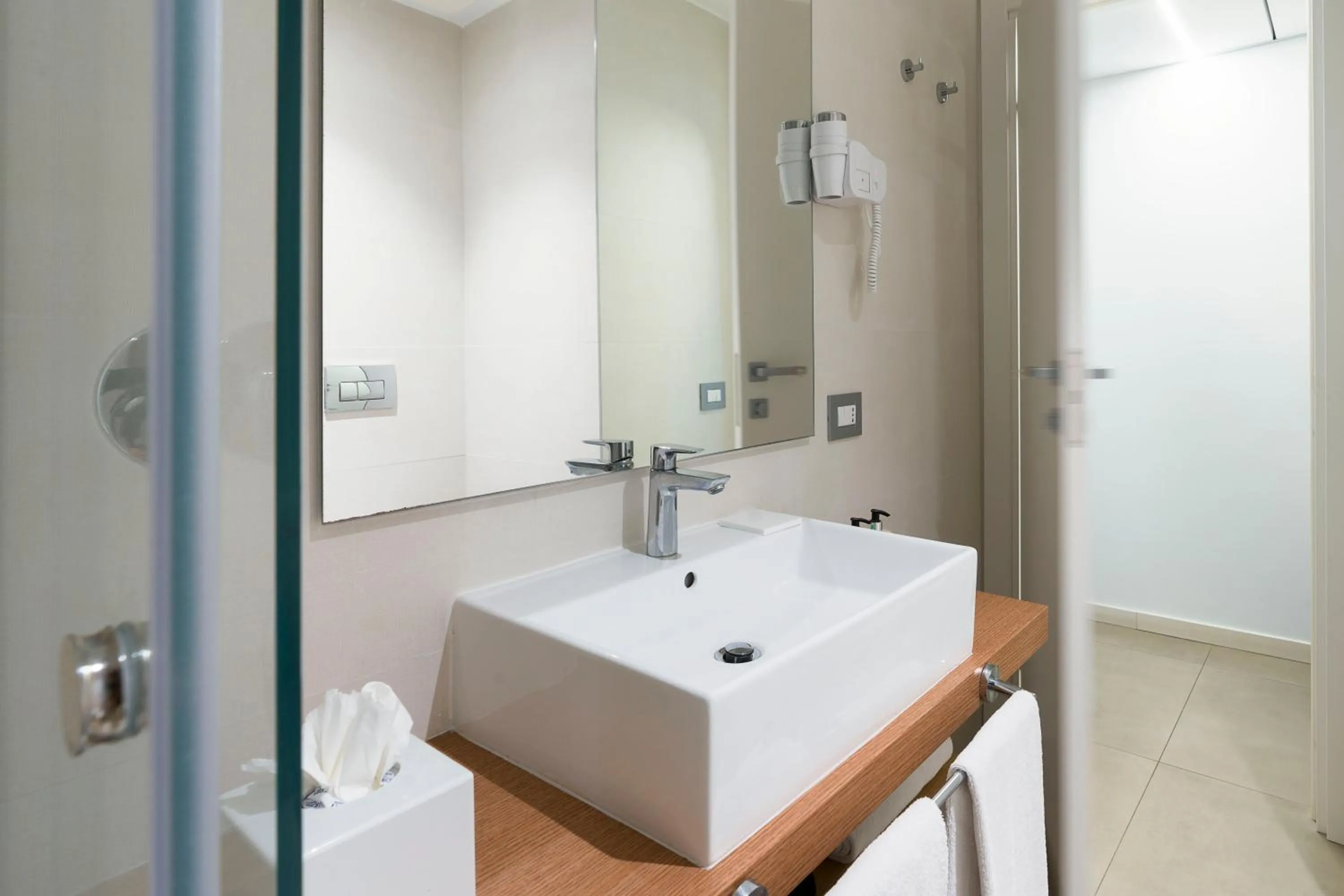 Bathroom in Albatros Beach Hotel