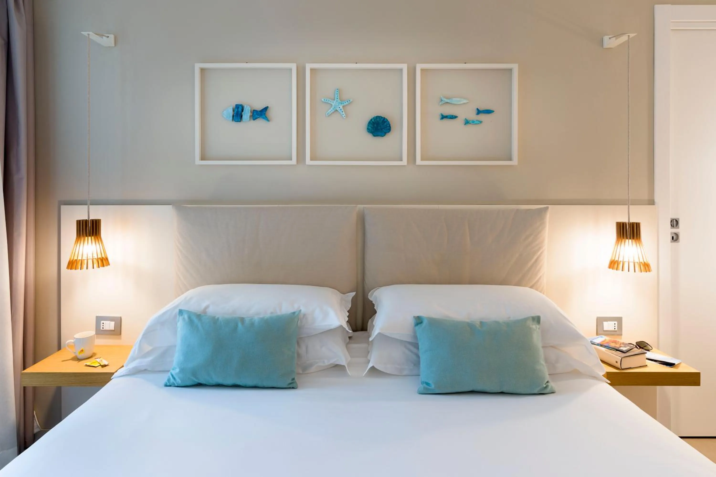 Bedroom, Bed in Albatros Beach Hotel