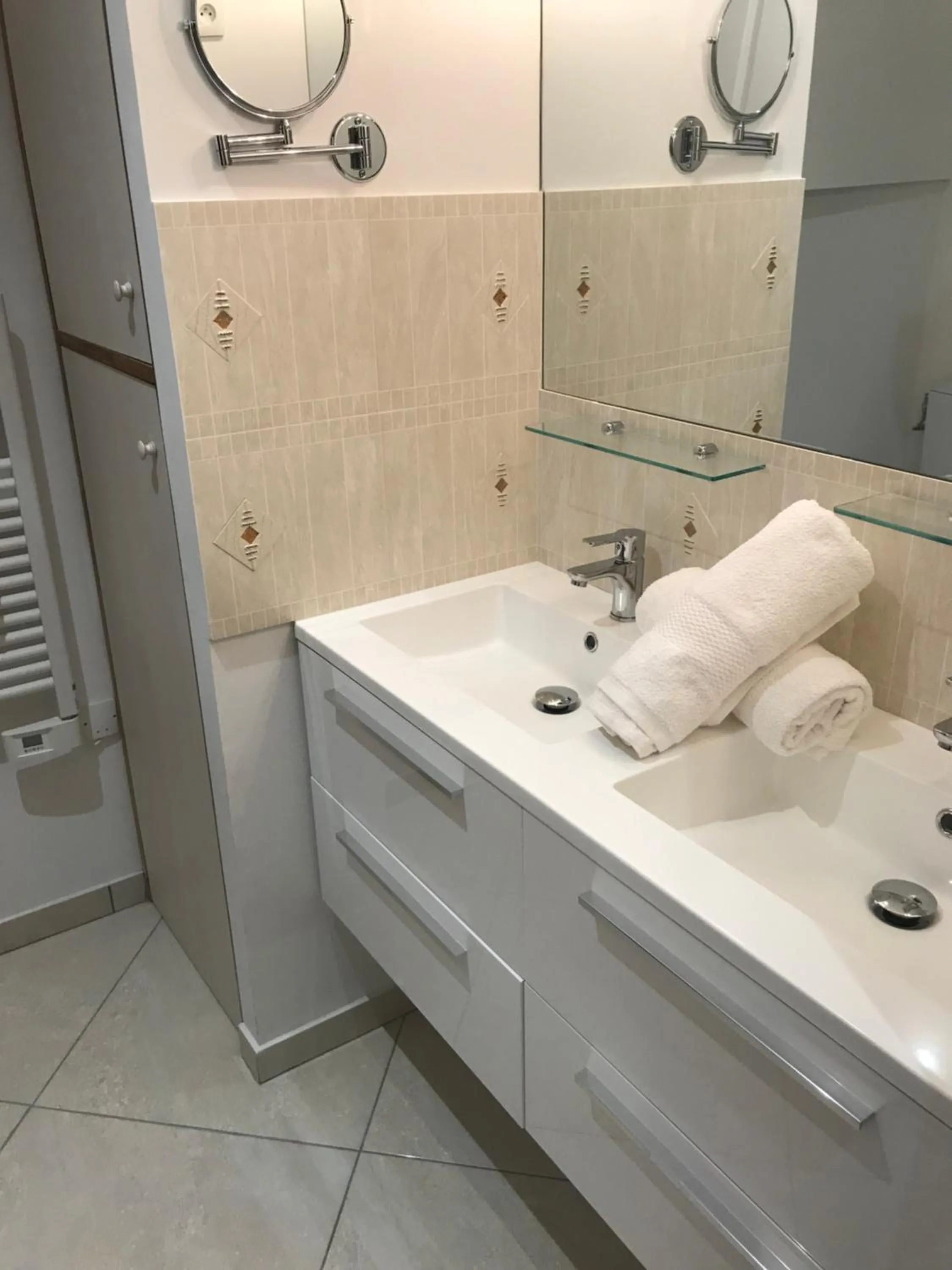 Bathroom in Studio du couvent des carmes