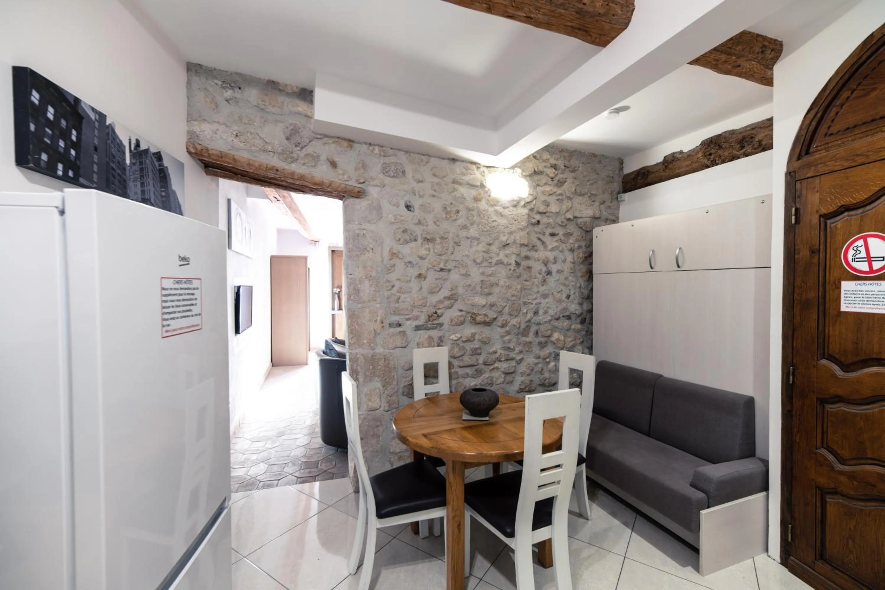 Kitchen or kitchenette in Studio du couvent des carmes