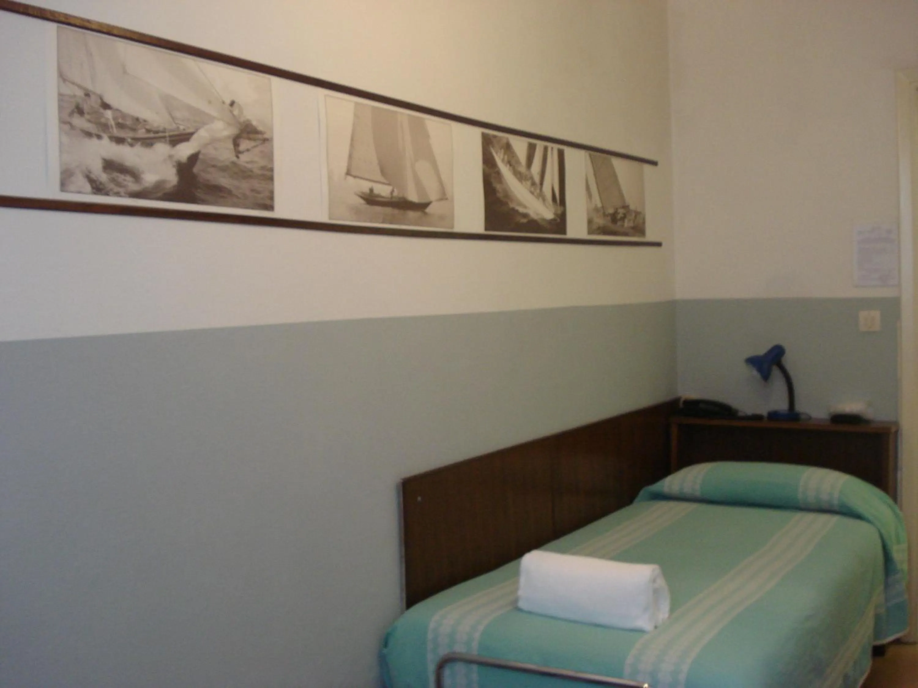 Bedroom, Bed in Hotel Ely