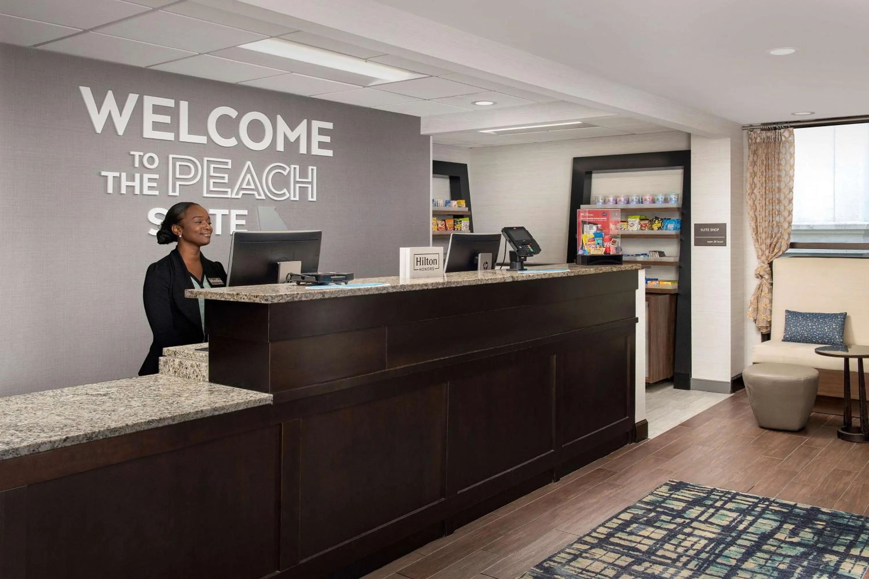 Lobby or reception in Hampton Inn & Suites Alpharetta-Windward