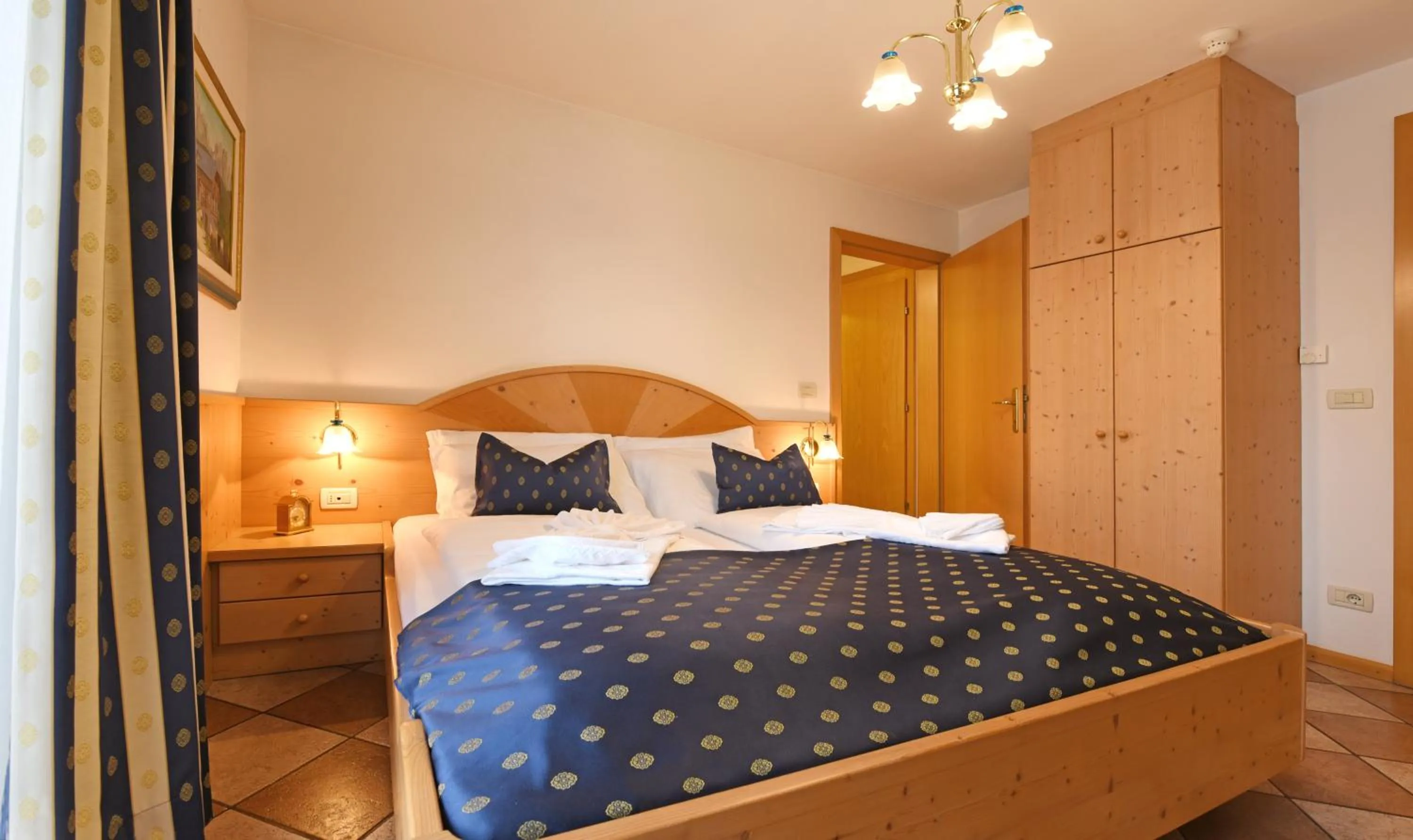 Bed in Alpin-Residence Amadeus