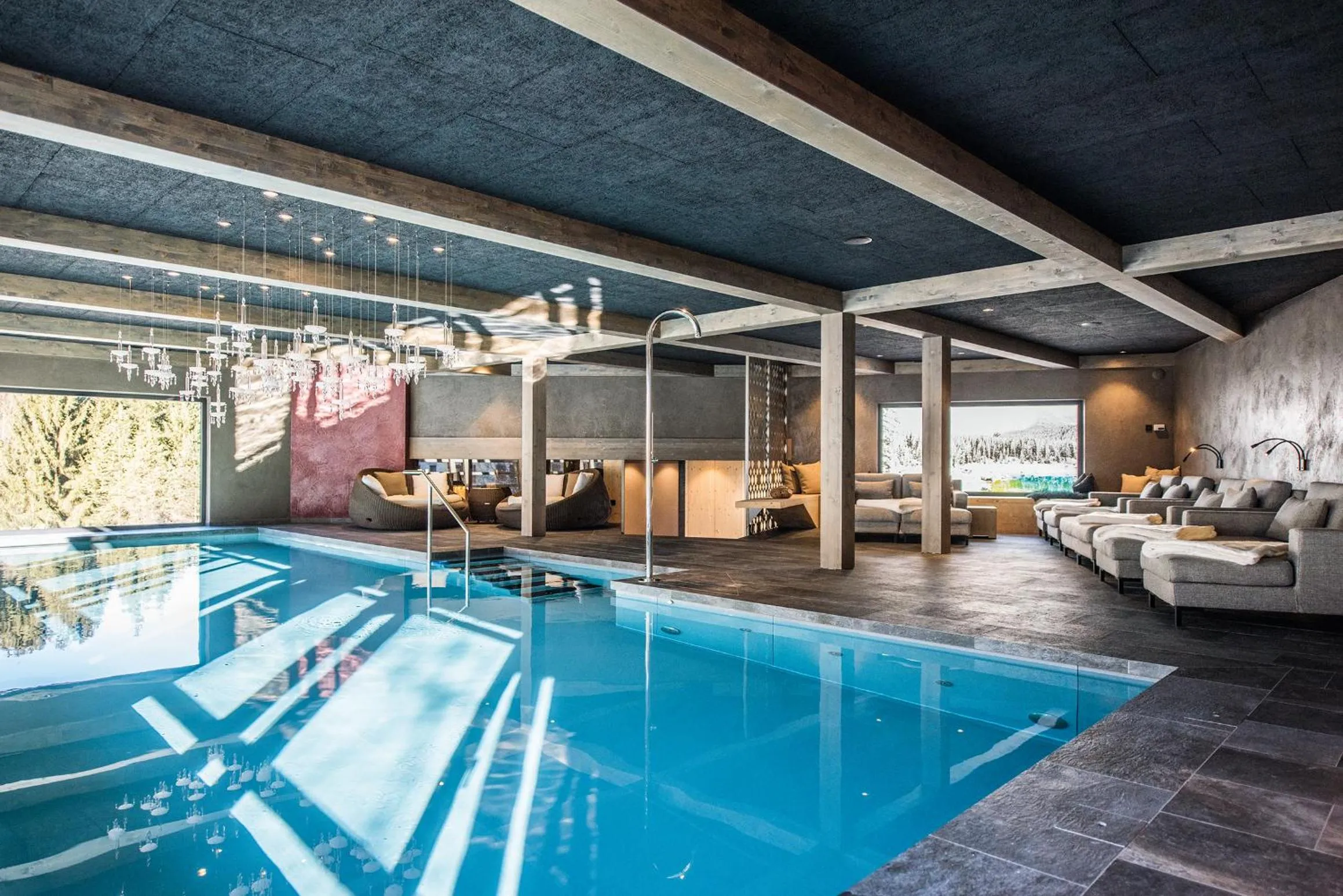 Swimming pool in Das Mondschein