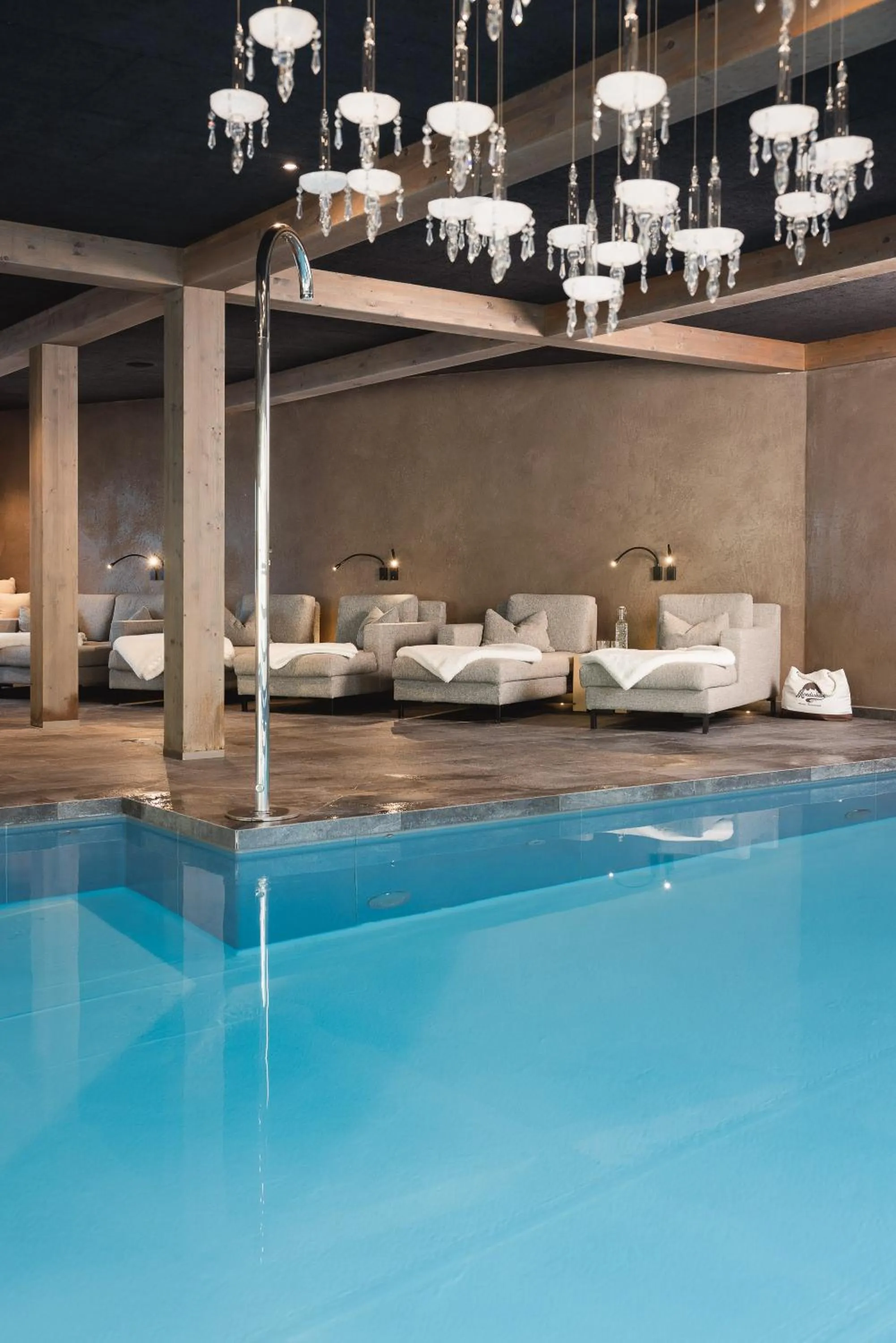 Swimming pool in Das Mondschein