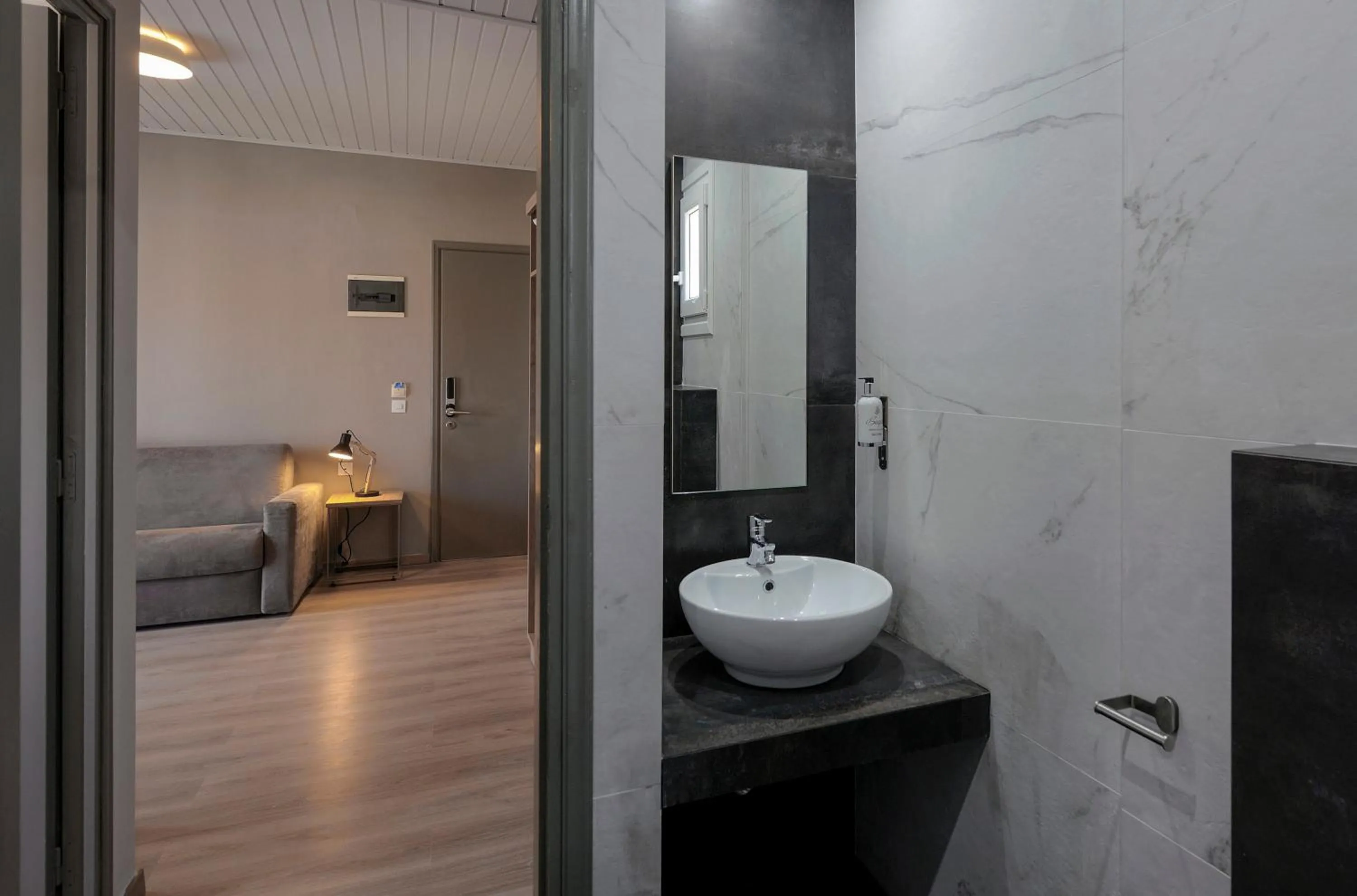 Bathroom in Skianthion