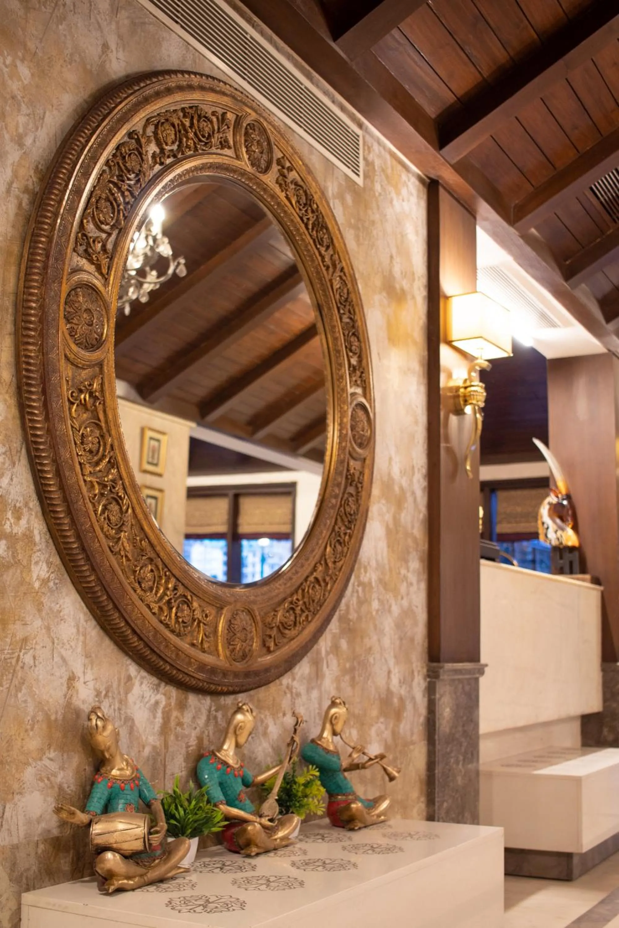 Lobby or reception in Rock Manali by Vivaan