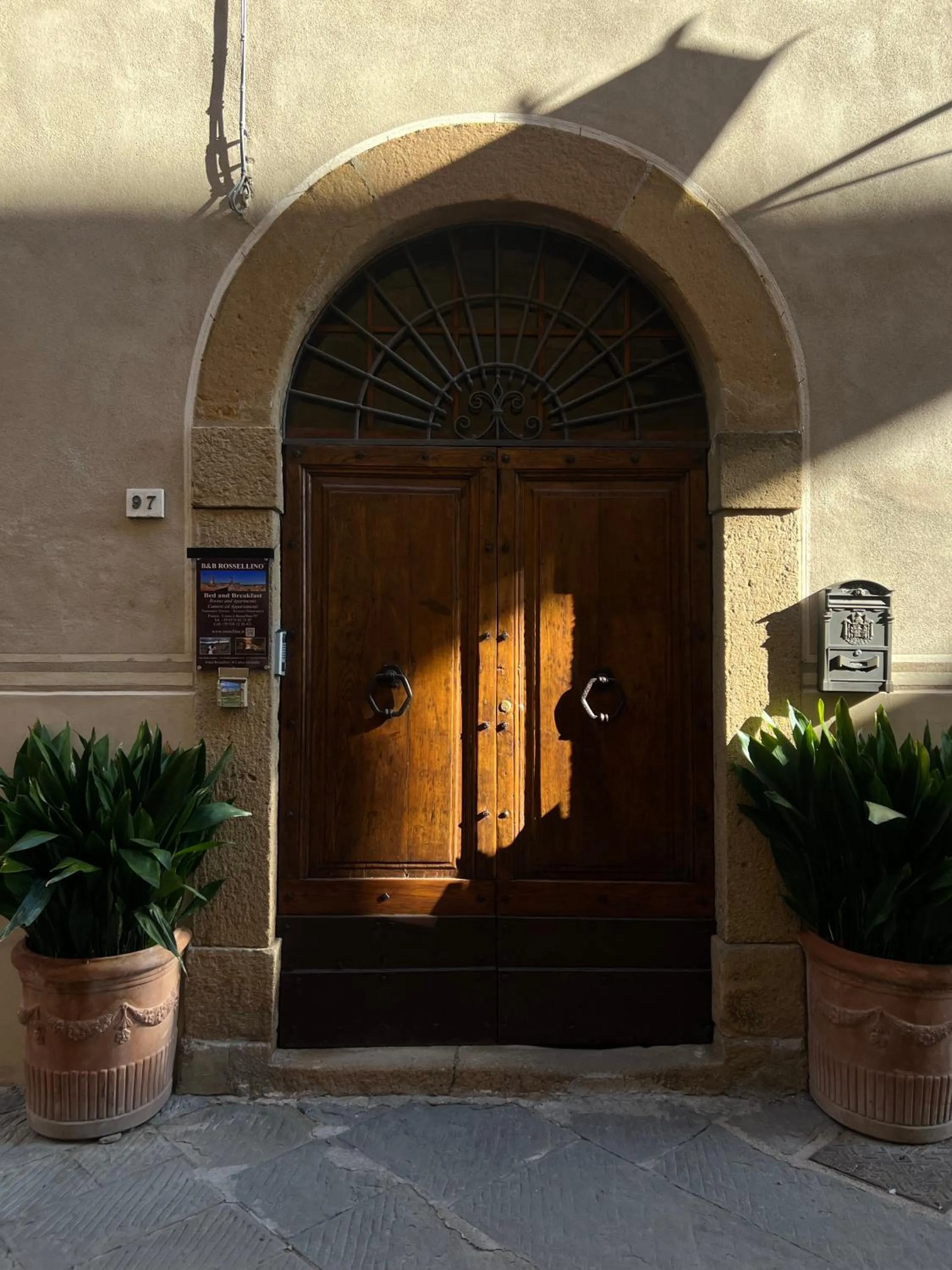 Facade/entrance in ROSSELLINO®