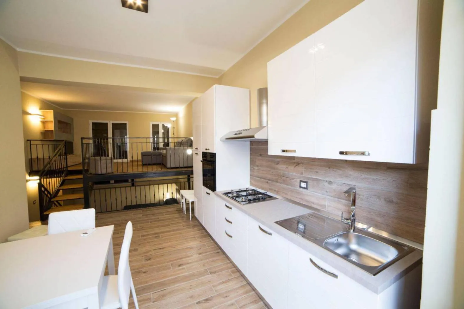 Kitchen or kitchenette in SUNSET LOFT