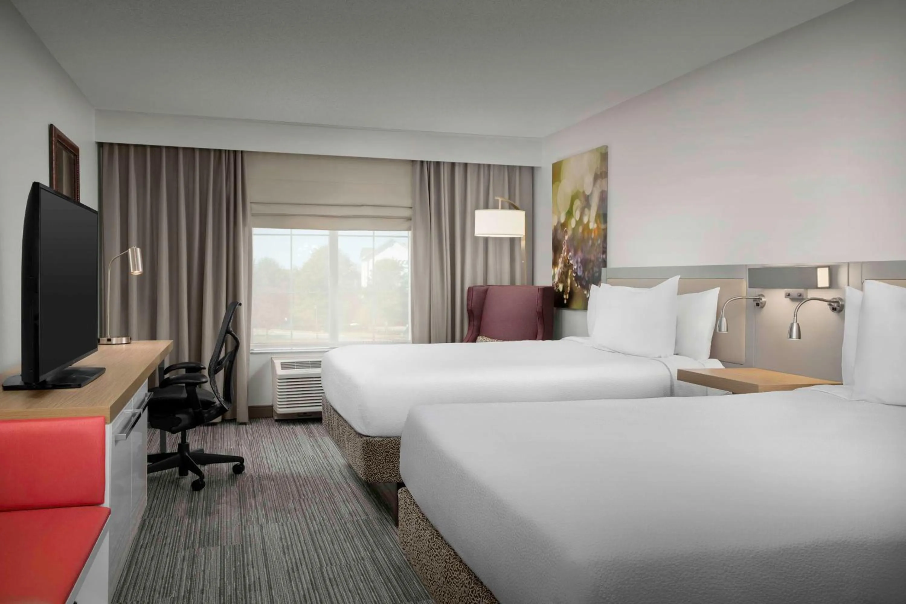 Bedroom, Bed in Hilton Garden Inn Fredericksburg