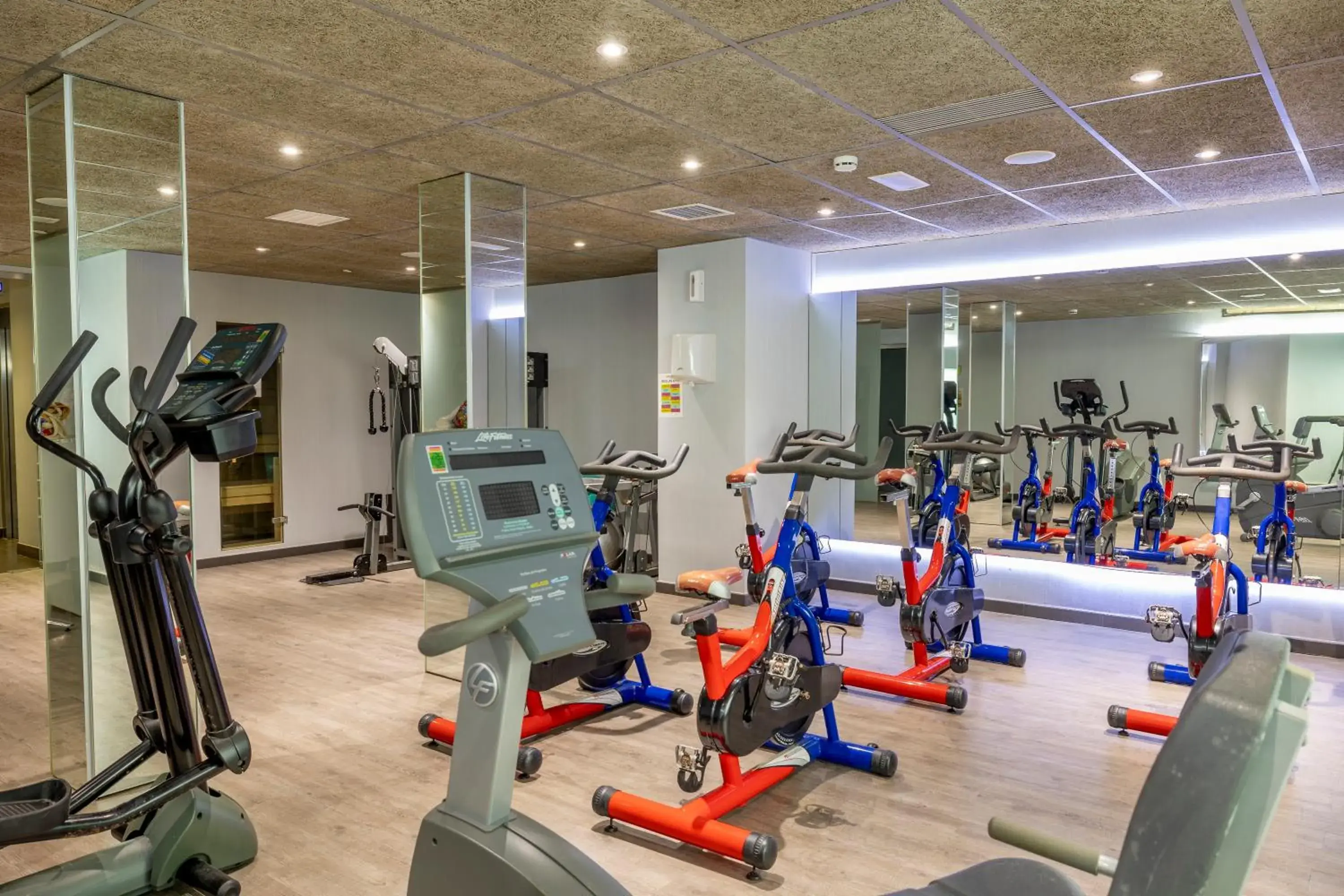 Fitness centre/facilities in Flash Hotel Benidorm - Recommended Adults Only 4 Sup Fitness centre/facilities in Flash Hotel Benidorm - Recommended Adults Only 4 Sup