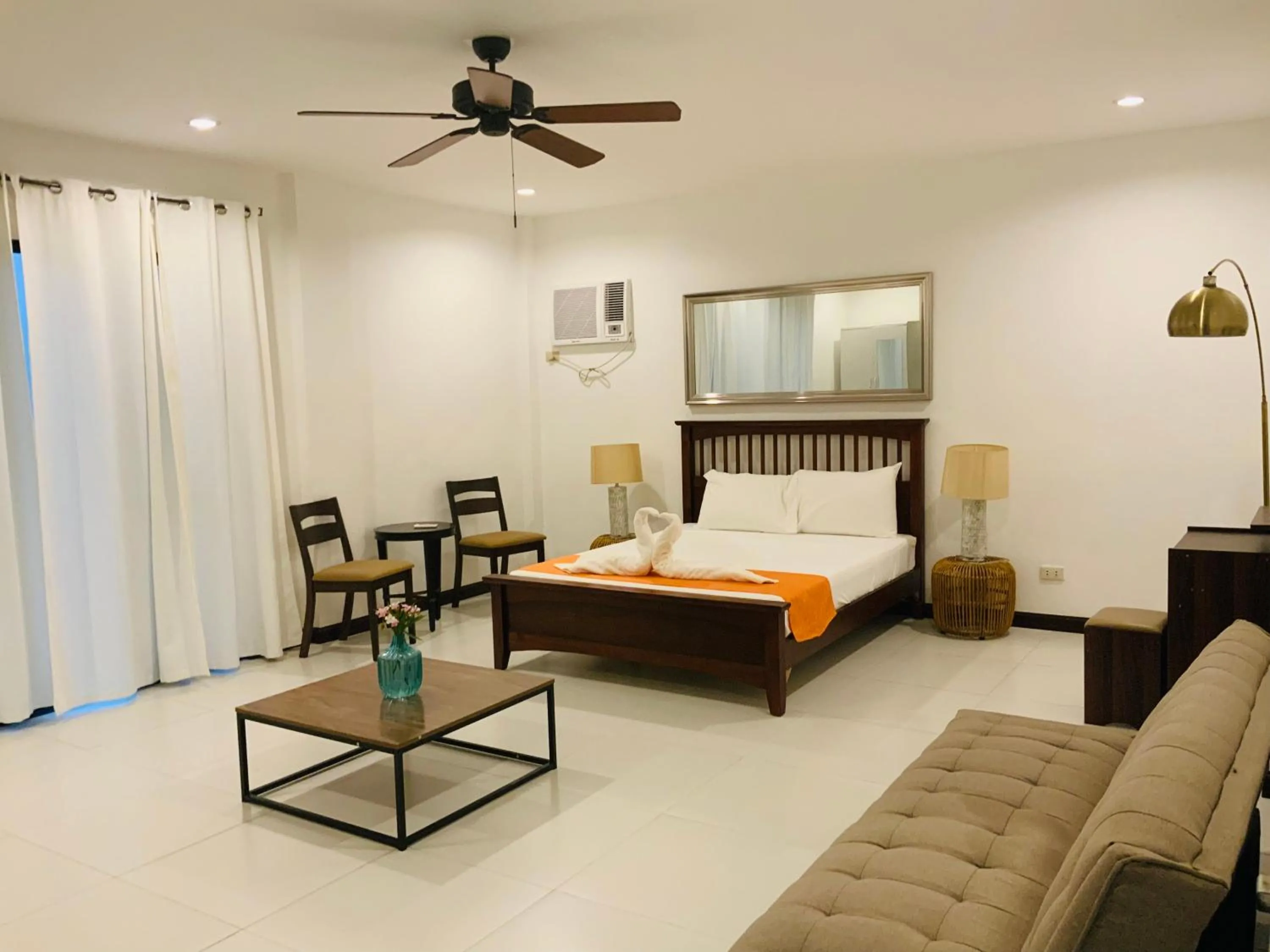 Bed in 1888 Beach Resort