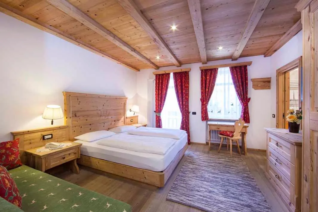 Bed in Hotel Corona Krone