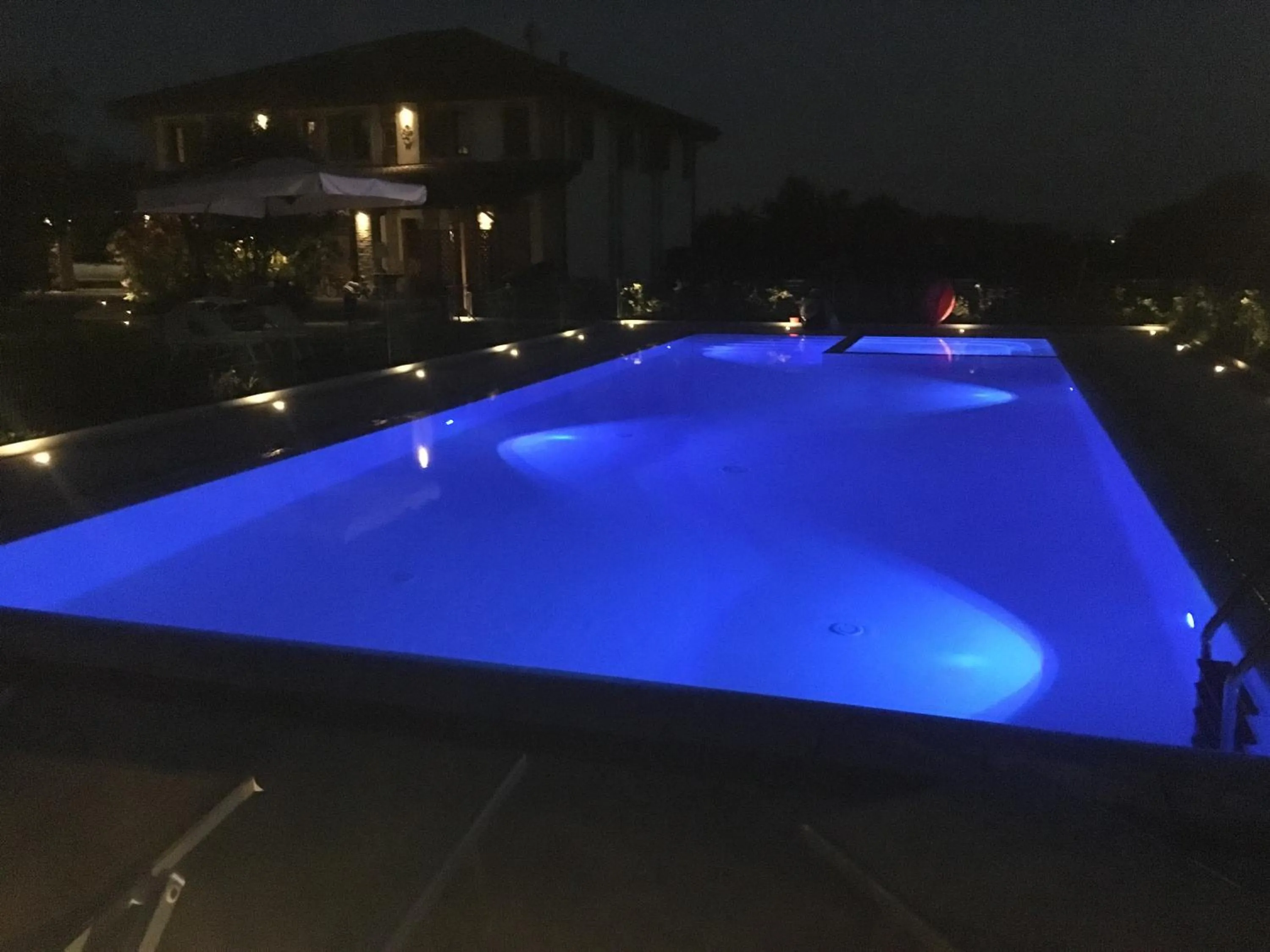 Pool view in Agriturismo La Cascinetta