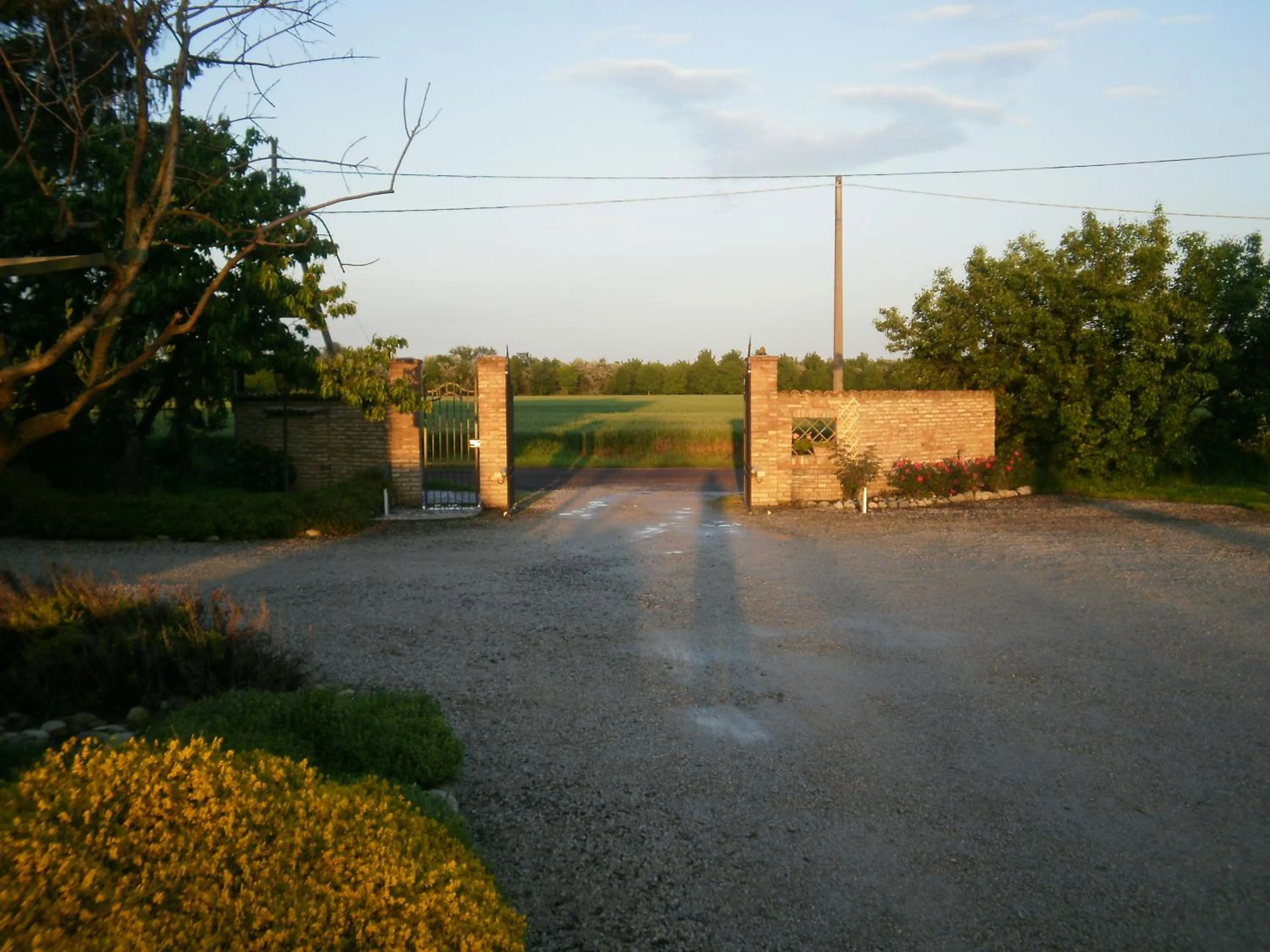 Facade/entrance in Agriturismo La Cascinetta