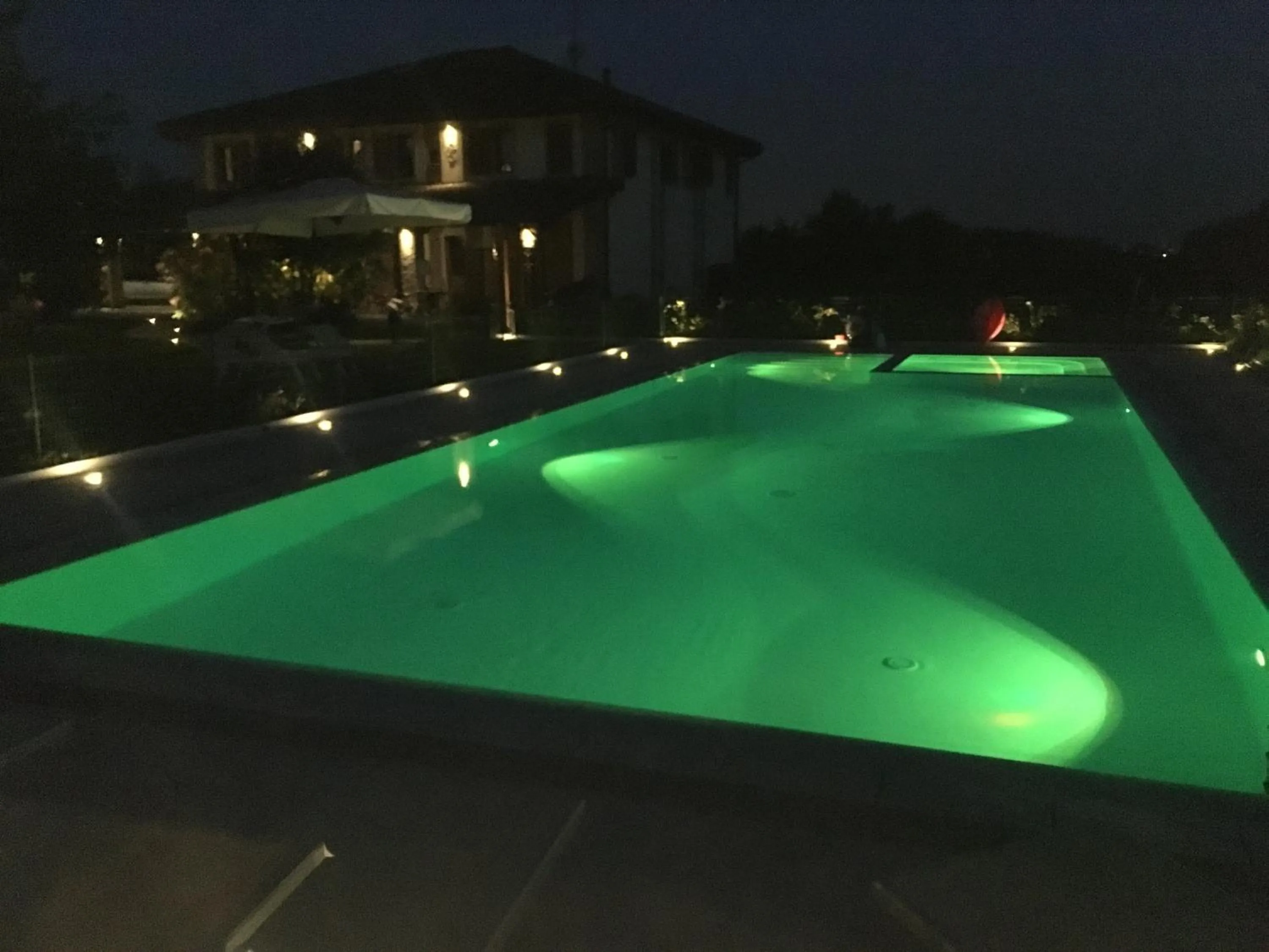 Pool view in Agriturismo La Cascinetta
