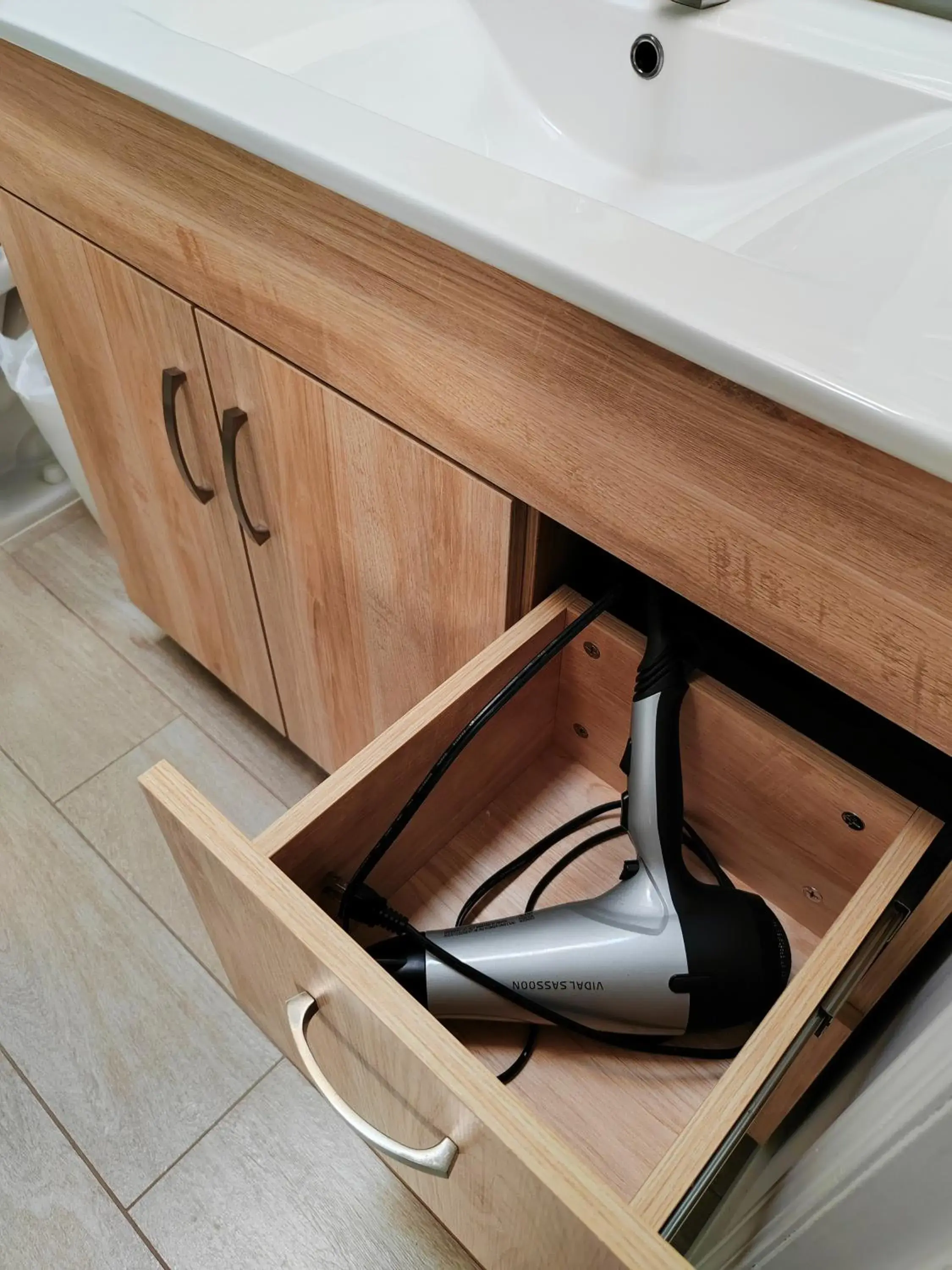 hair dryier in Bed Plus YVR hair dryier in Bed Plus YVR