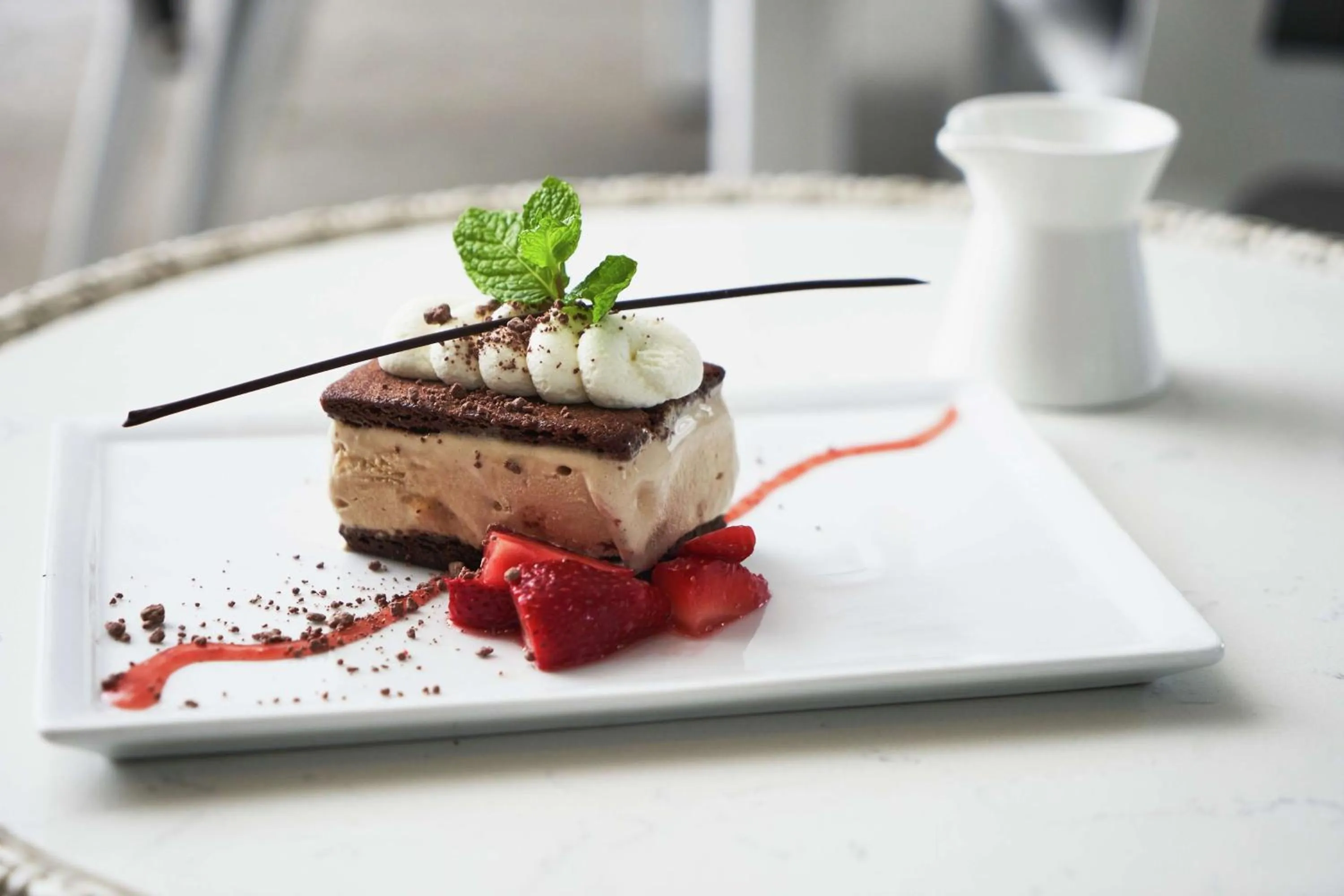 Dining area in The Beverly Hilton
