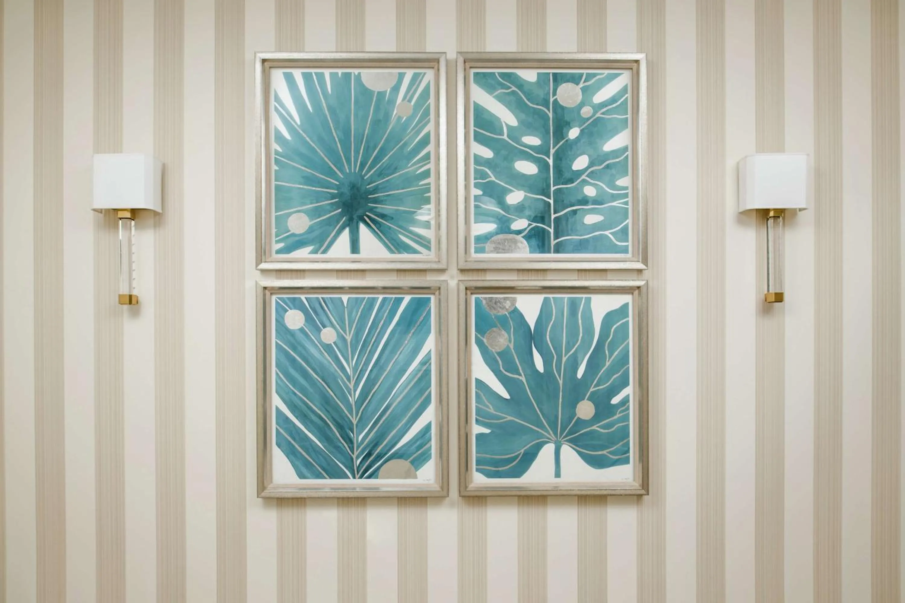 Living room in The Beverly Hilton